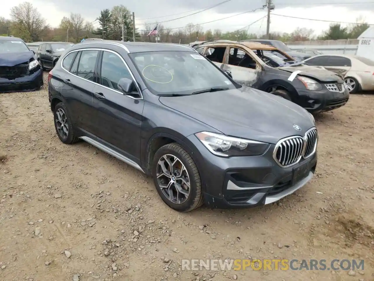 1 Фотография поврежденного автомобиля WBXJG9C03M5S15769 BMW X1 2021