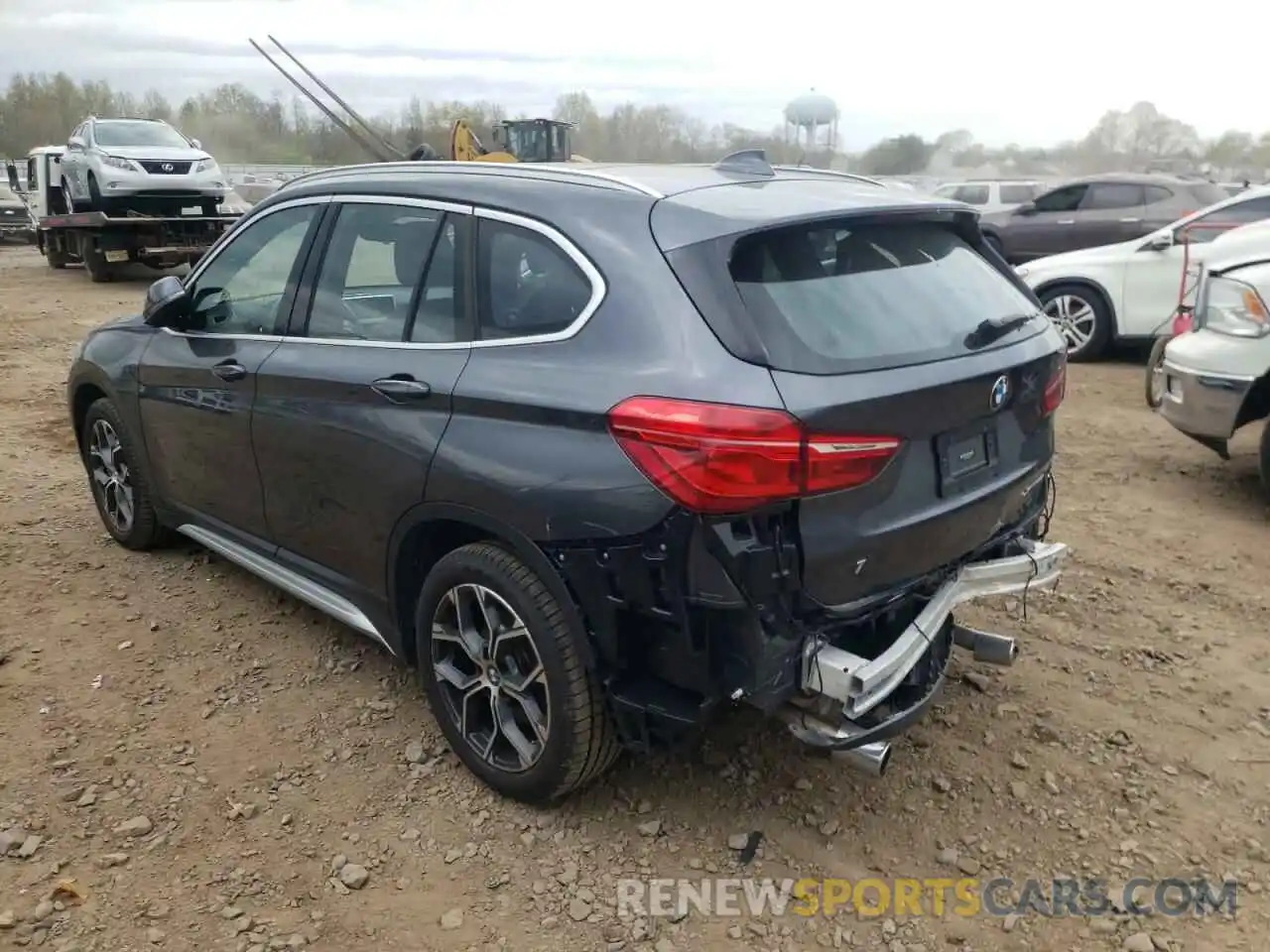 3 Photograph of a damaged car WBXJG9C03M5S15769 BMW X1 2021