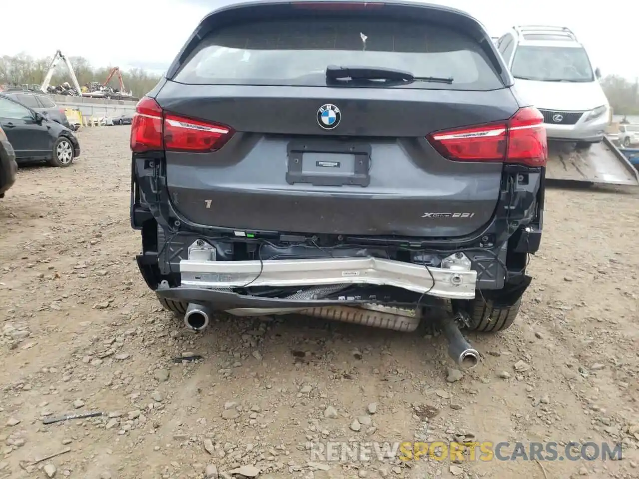 9 Photograph of a damaged car WBXJG9C03M5S15769 BMW X1 2021