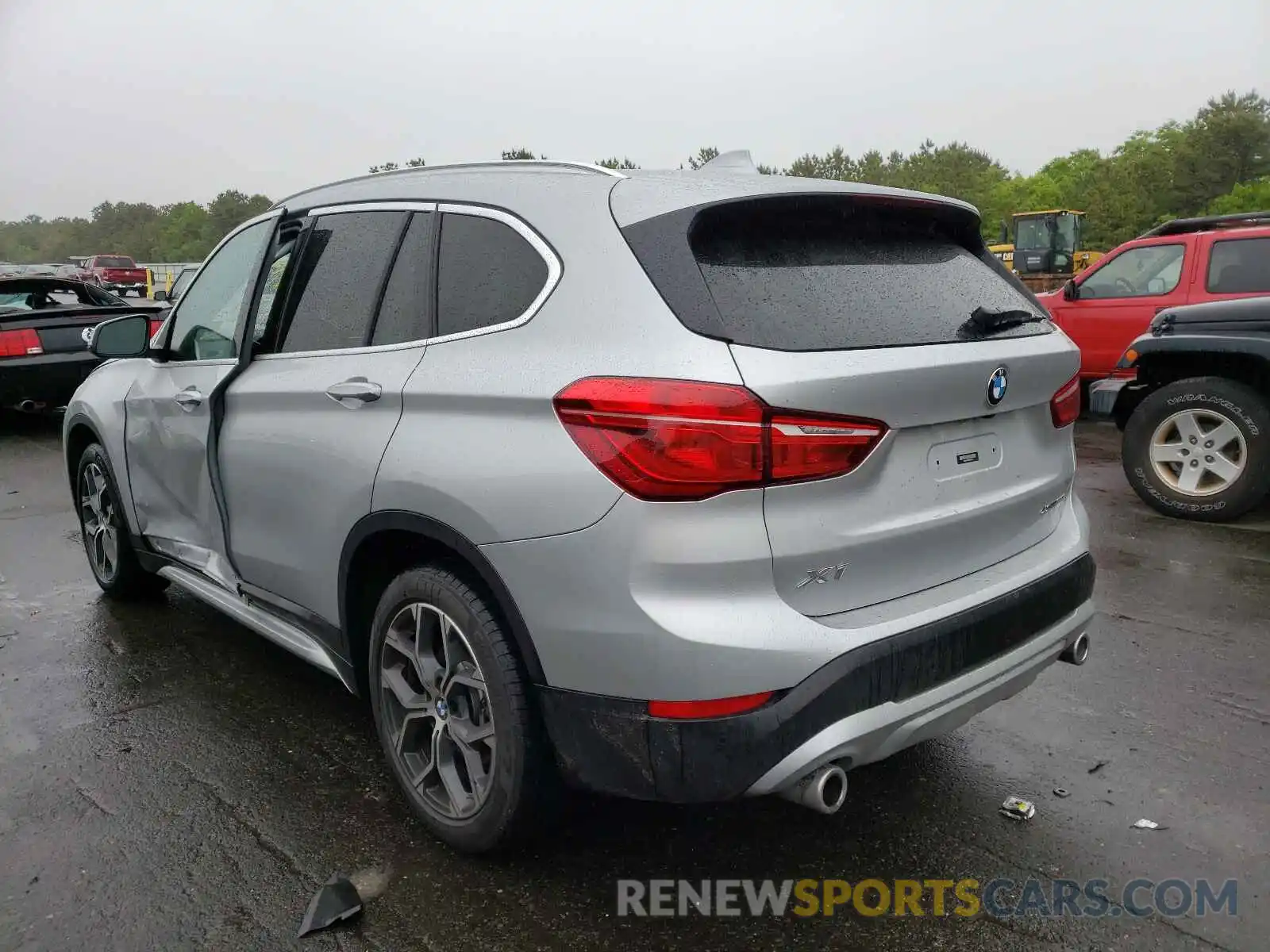 3 Фотография поврежденного автомобиля WBXJG9C03M5S99351 BMW X1 2021