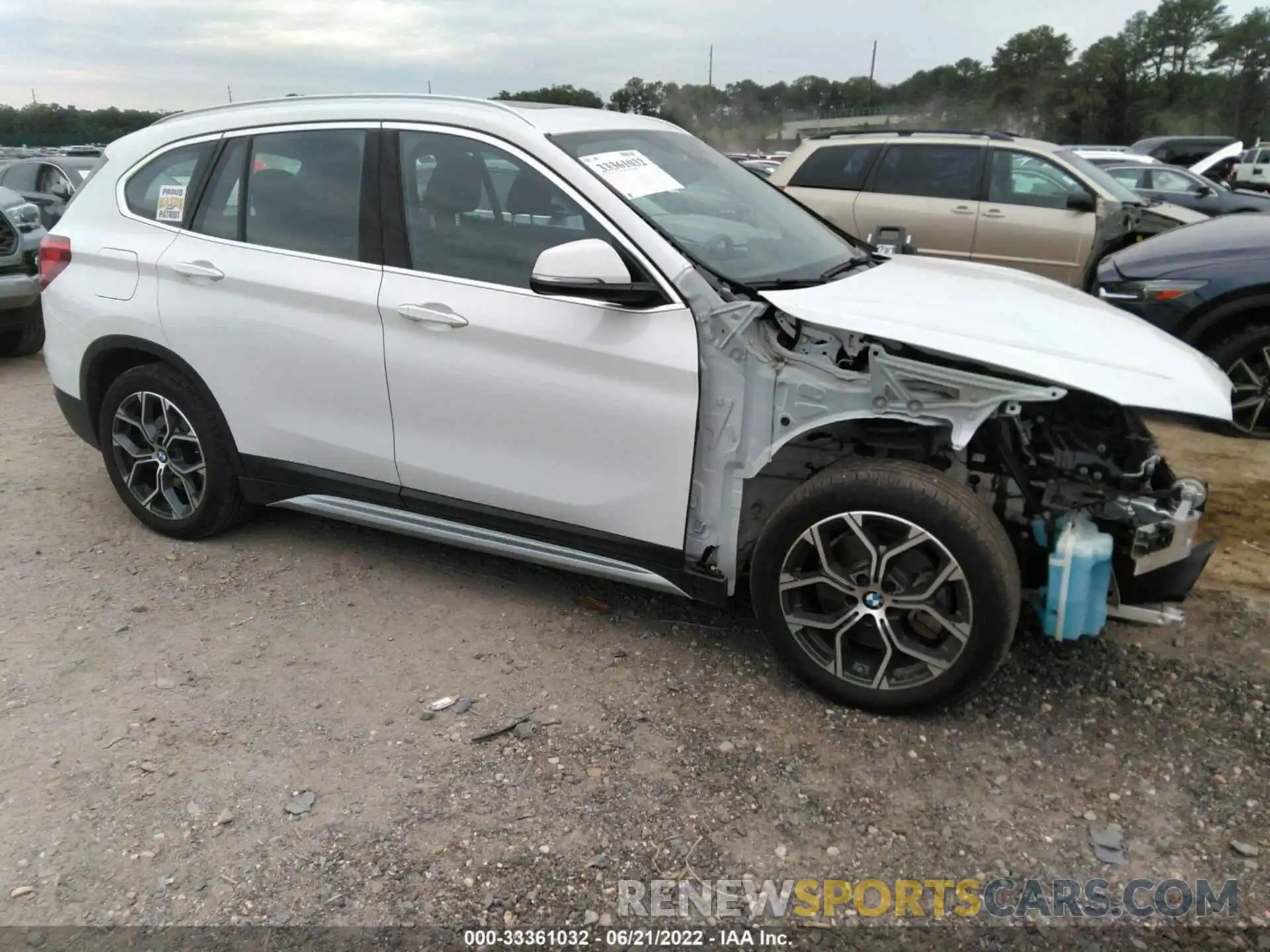 1 Photograph of a damaged car WBXJG9C04M5S25209 BMW X1 2021