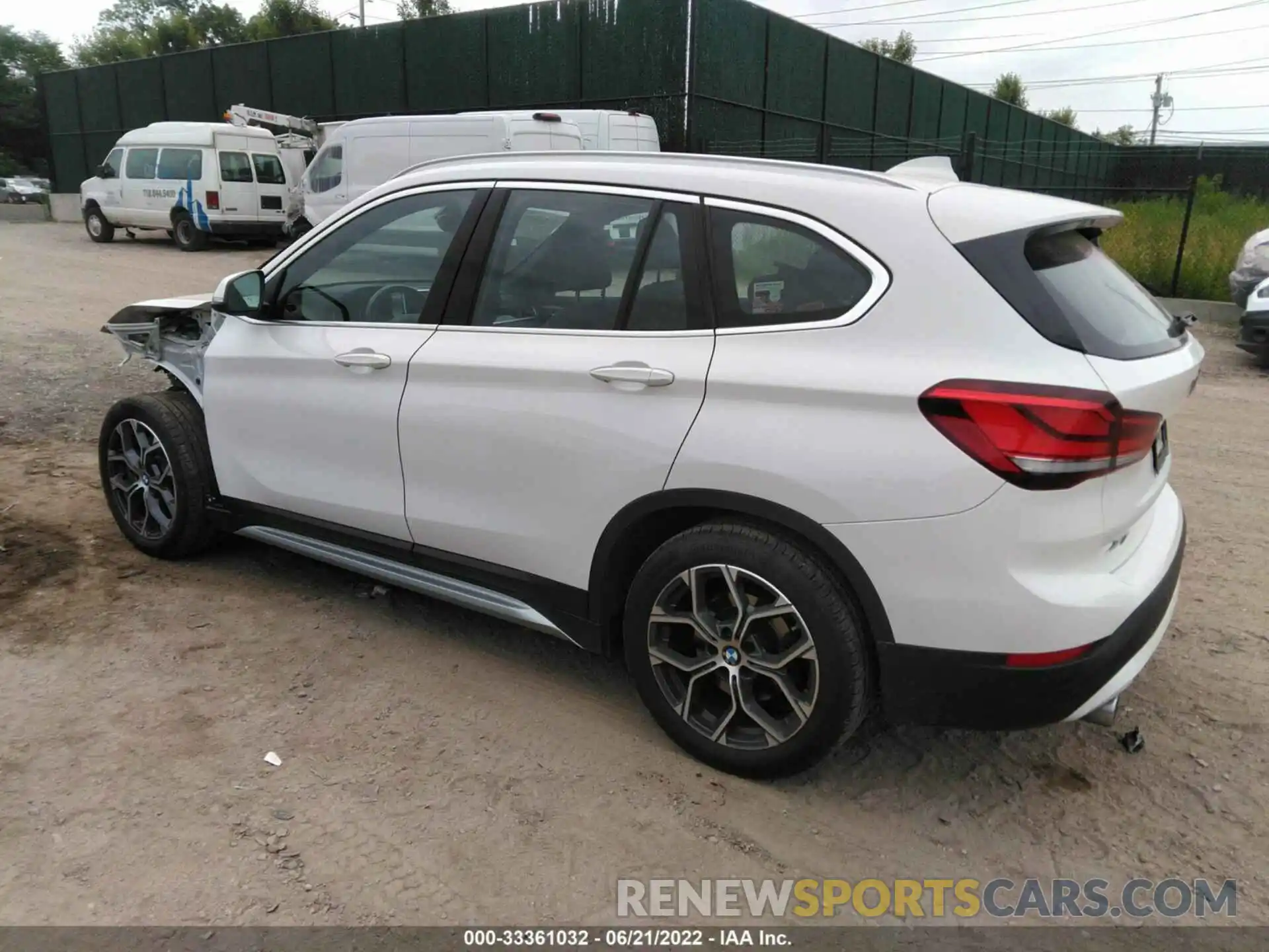 3 Фотография поврежденного автомобиля WBXJG9C04M5S25209 BMW X1 2021