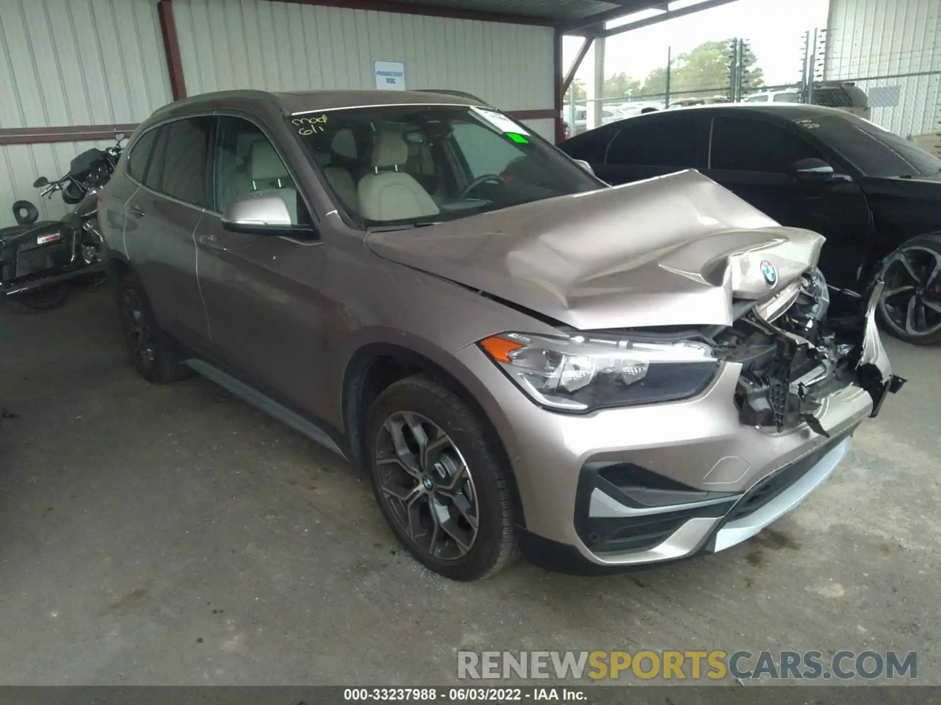 1 Photograph of a damaged car WBXJG9C04M5S45279 BMW X1 2021