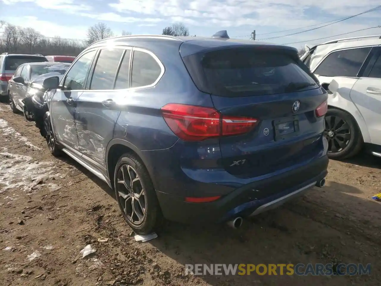 3 Photograph of a damaged car WBXJG9C04M5S83479 BMW X1 2021