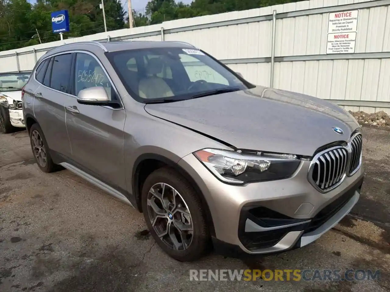 1 Photograph of a damaged car WBXJG9C05M5T37775 BMW X1 2021