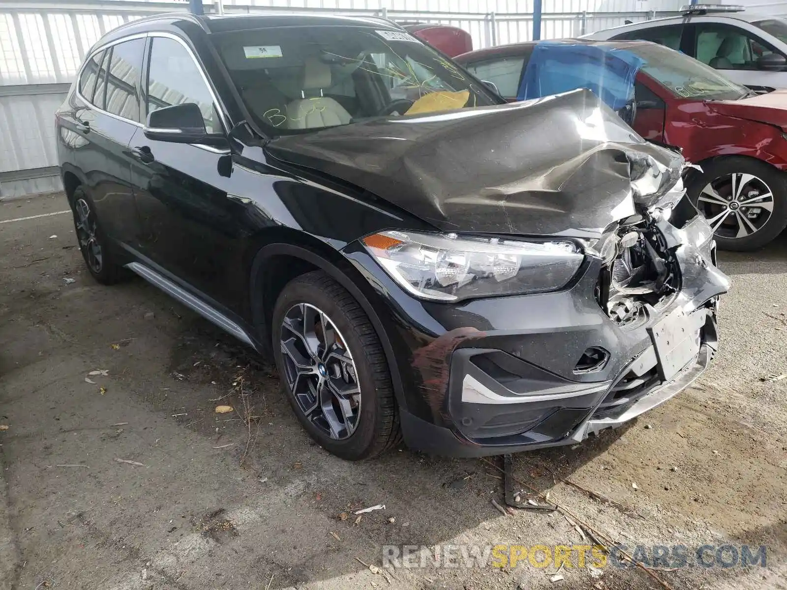 1 Photograph of a damaged car WBXJG9C05M5T84661 BMW X1 2021