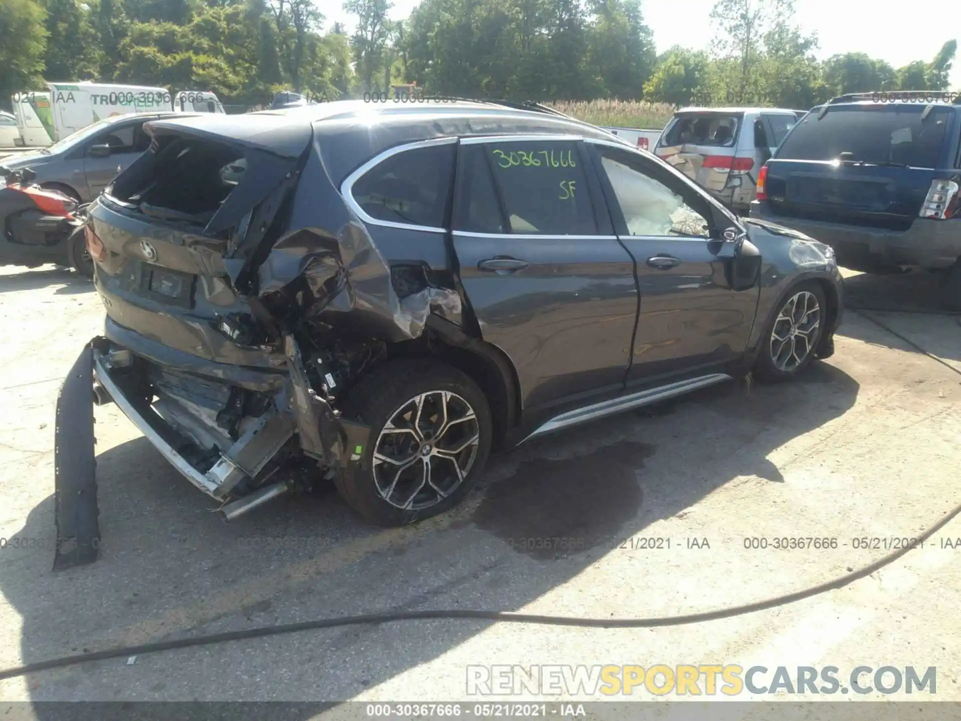 4 Photograph of a damaged car WBXJG9C06M5S40360 BMW X1 2021