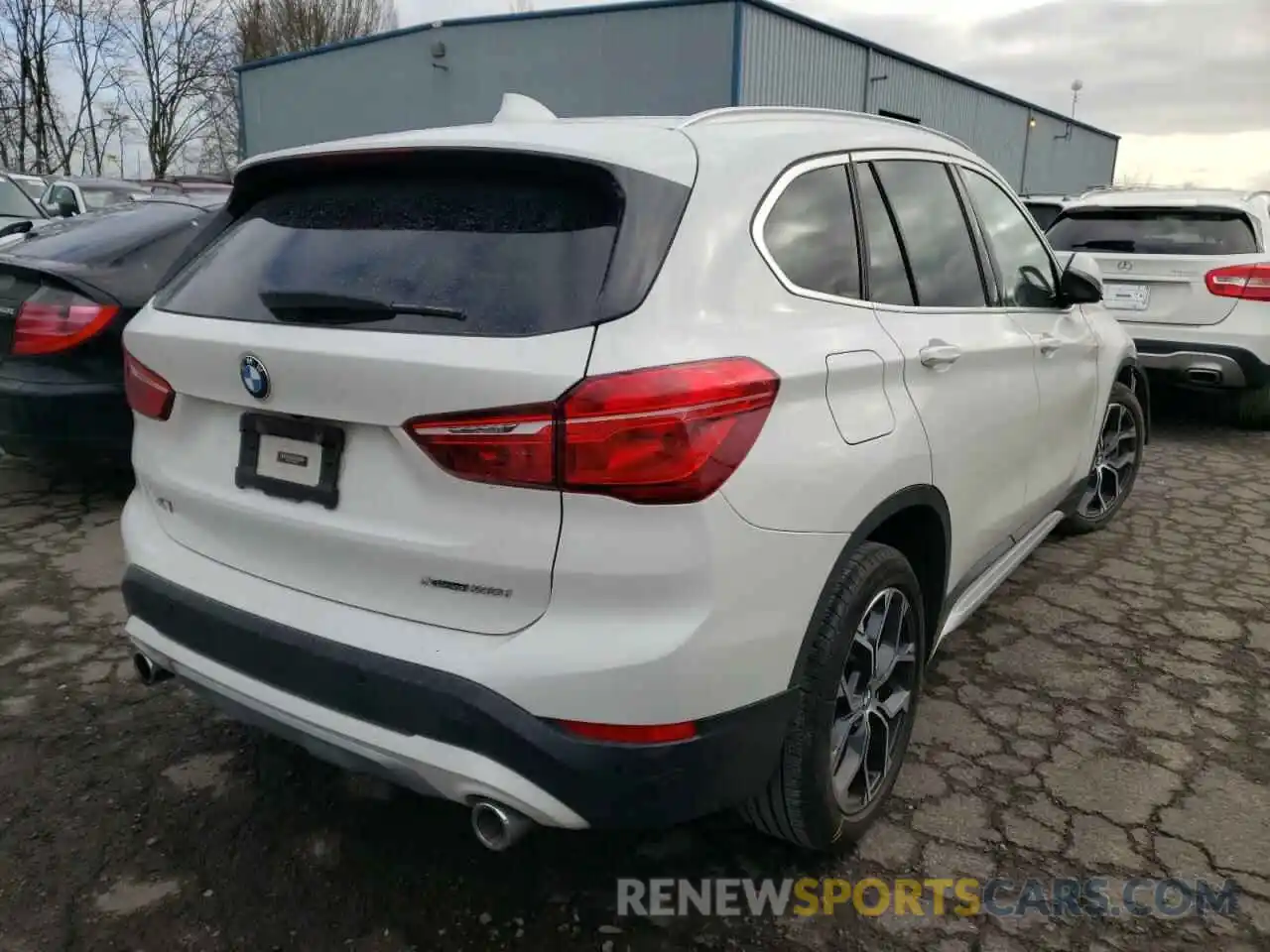 4 Фотография поврежденного автомобиля WBXJG9C07M5S89907 BMW X1 2021