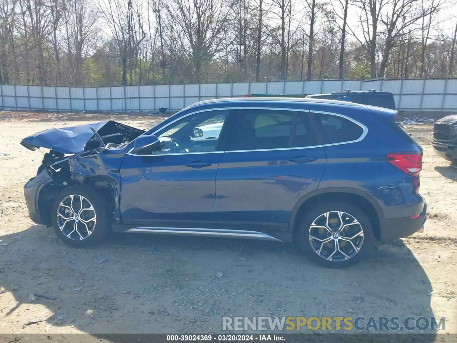 14 Photograph of a damaged car WBXJG9C07M5U30877 BMW X1 2021