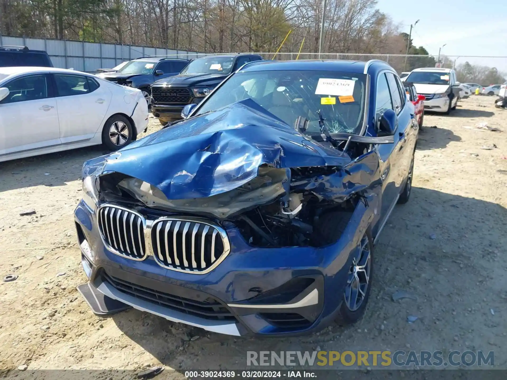 6 Photograph of a damaged car WBXJG9C07M5U30877 BMW X1 2021