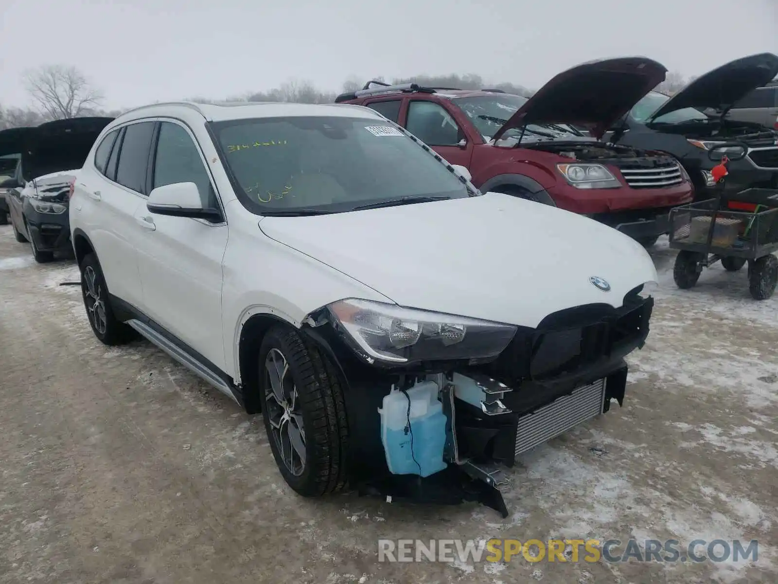1 Фотография поврежденного автомобиля WBXJG9C08M3M76567 BMW X1 2021