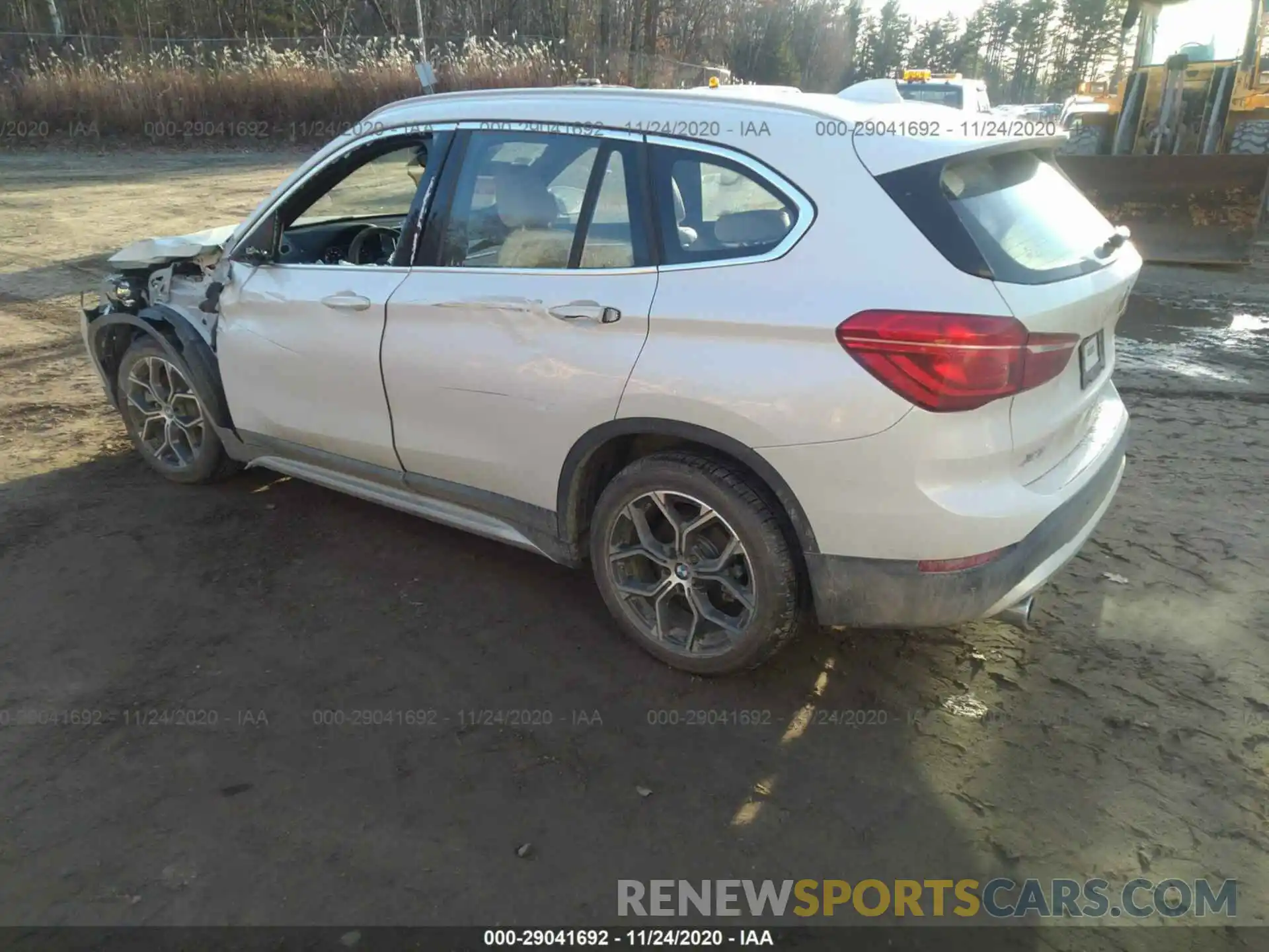 3 Фотография поврежденного автомобиля WBXJG9C08M5S09708 BMW X1 2021