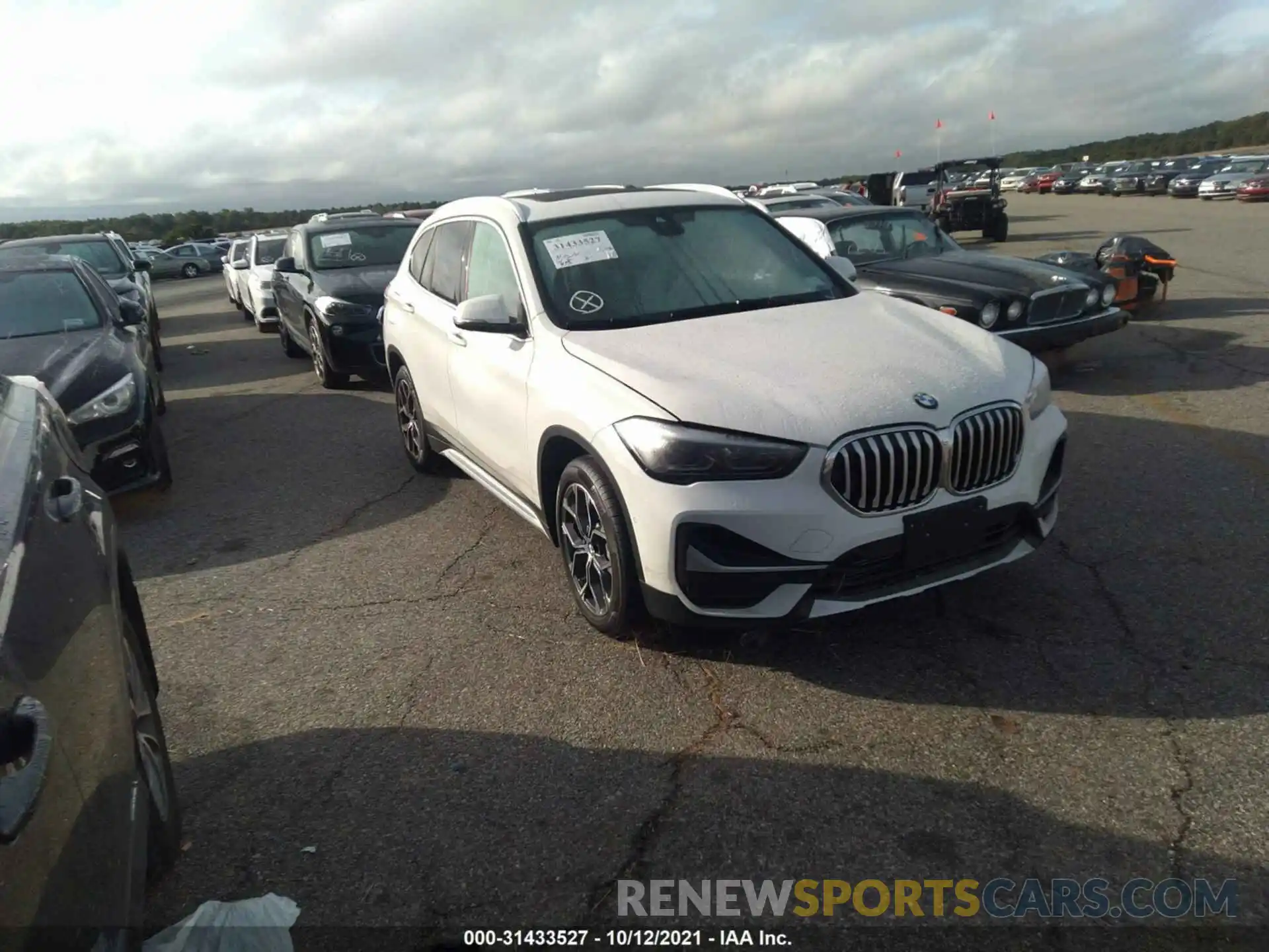 1 Photograph of a damaged car WBXJG9C08M5T73279 BMW X1 2021