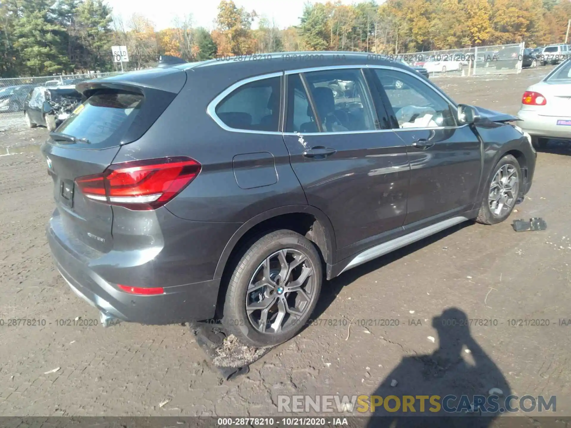 4 Photograph of a damaged car WBXJG9C09M5S28963 BMW X1 2021