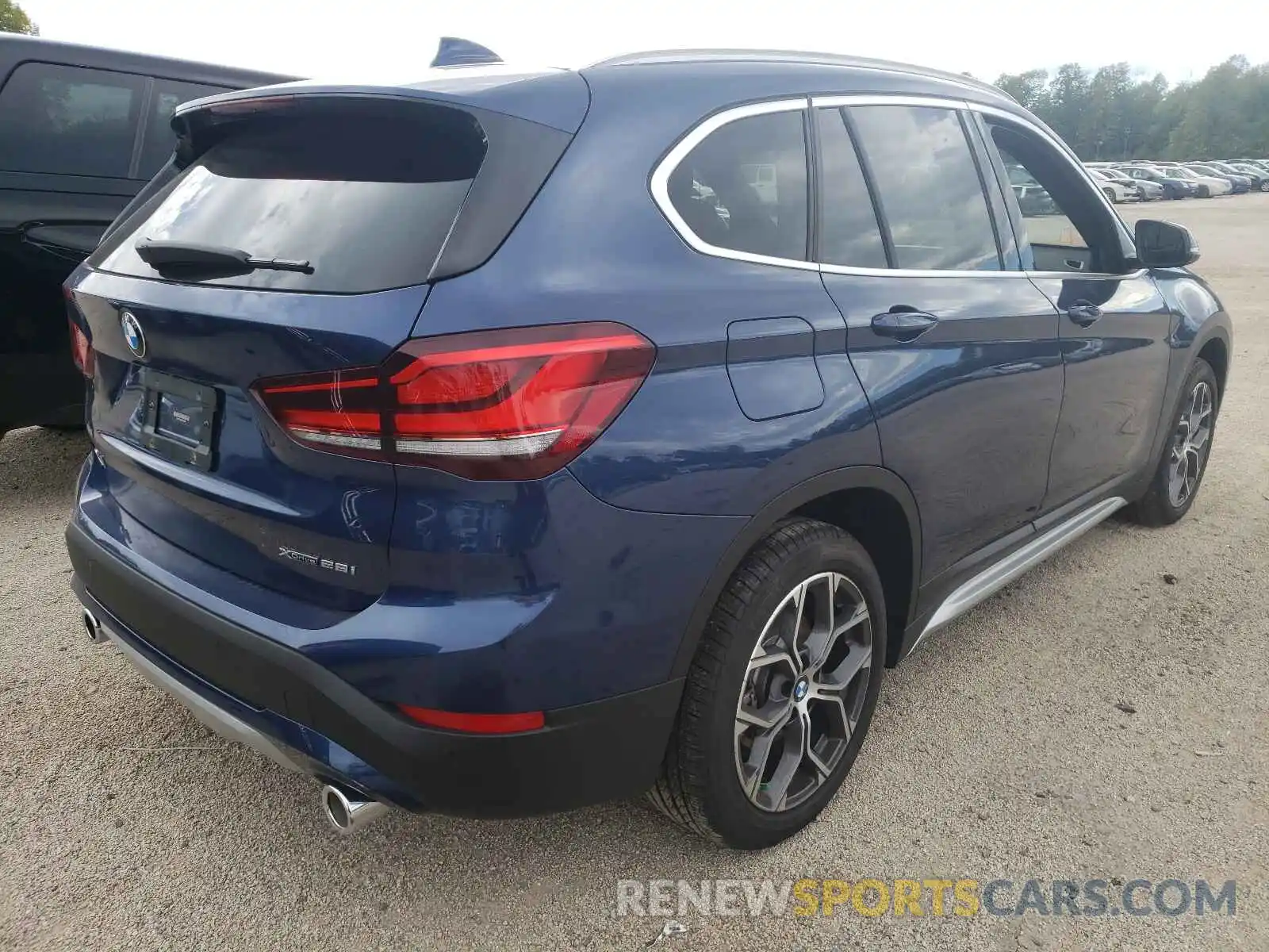 4 Фотография поврежденного автомобиля WBXJG9C09M5S45648 BMW X1 2021