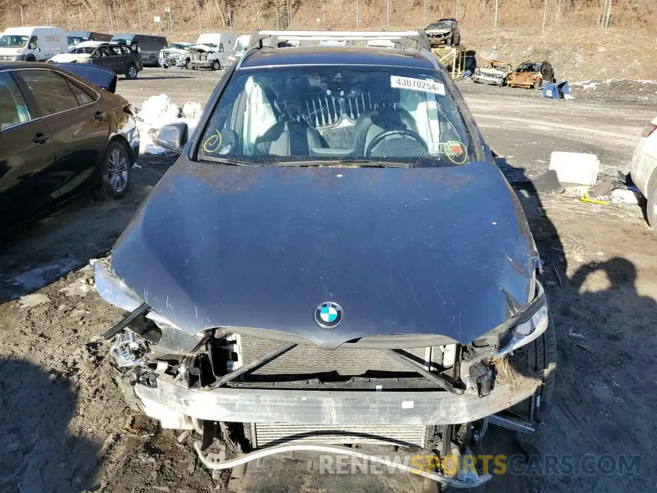 5 Photograph of a damaged car WBXJG9C09M5T33504 BMW X1 2021