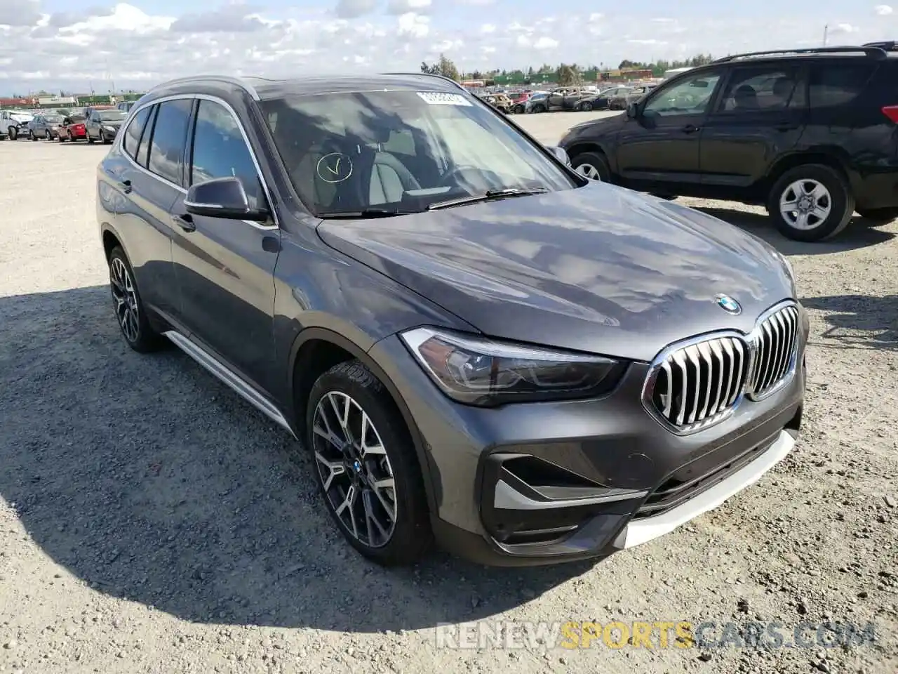 1 Photograph of a damaged car WBXJG9C09M5T77194 BMW X1 2021