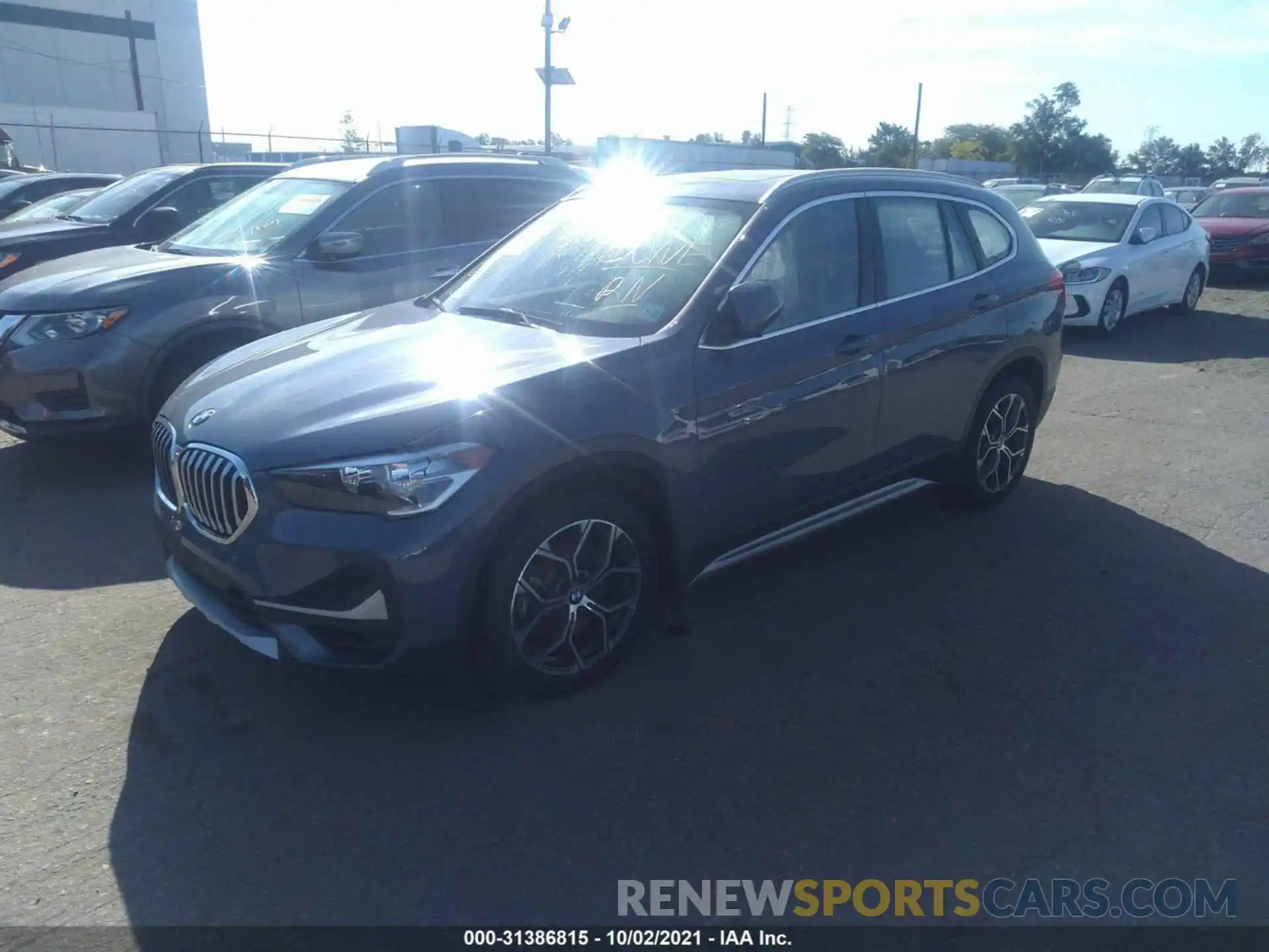 2 Фотография поврежденного автомобиля WBXJG9C0XM5S08091 BMW X1 2021