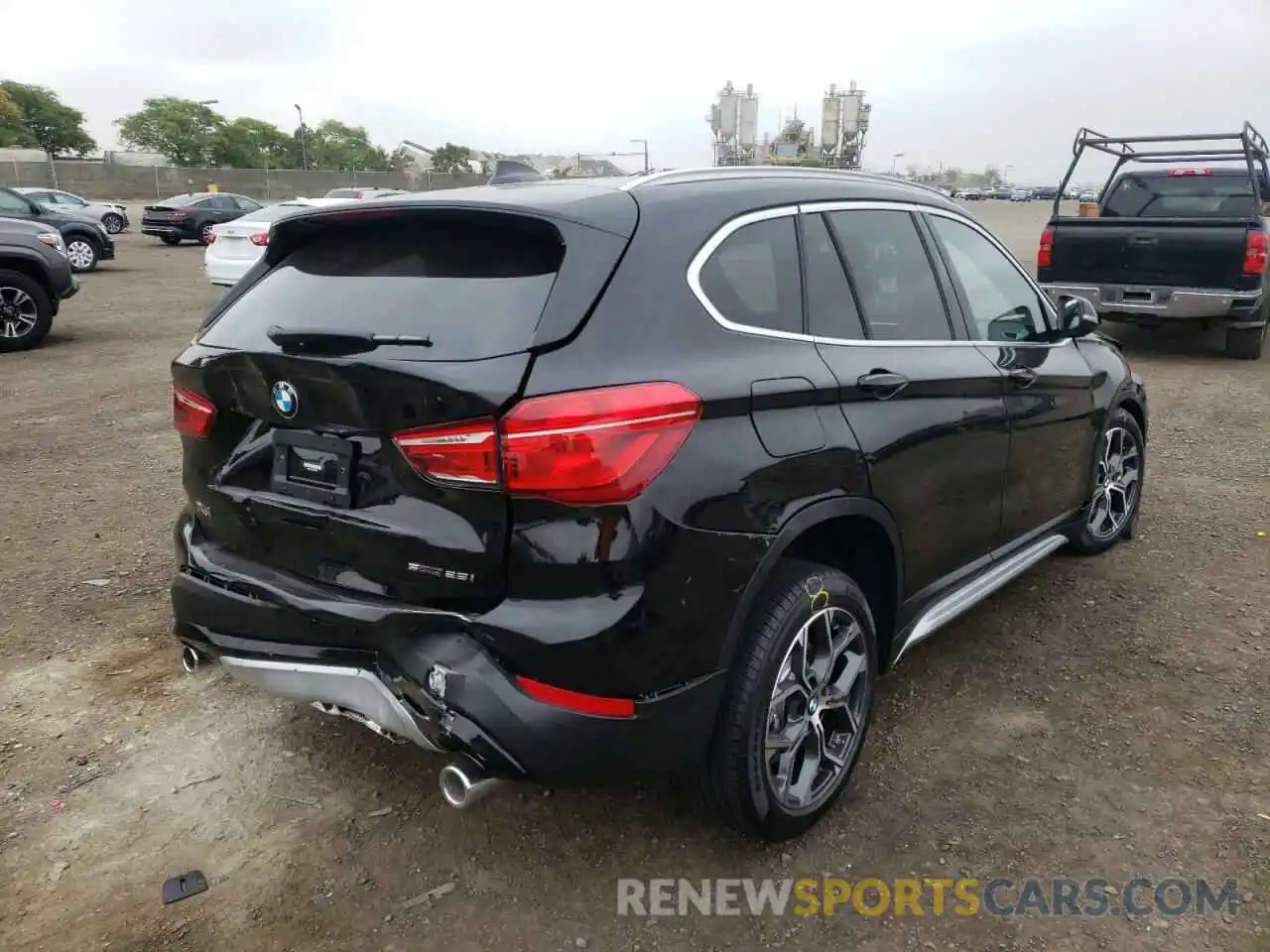 4 Фотография поврежденного автомобиля WBXJG7C09N5V27956 BMW X1 2022