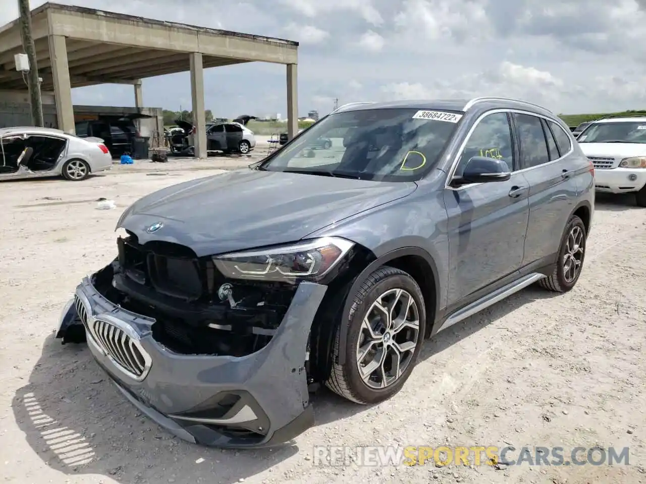 2 Photograph of a damaged car WBXJG9C0XN5U60070 BMW X1 2022