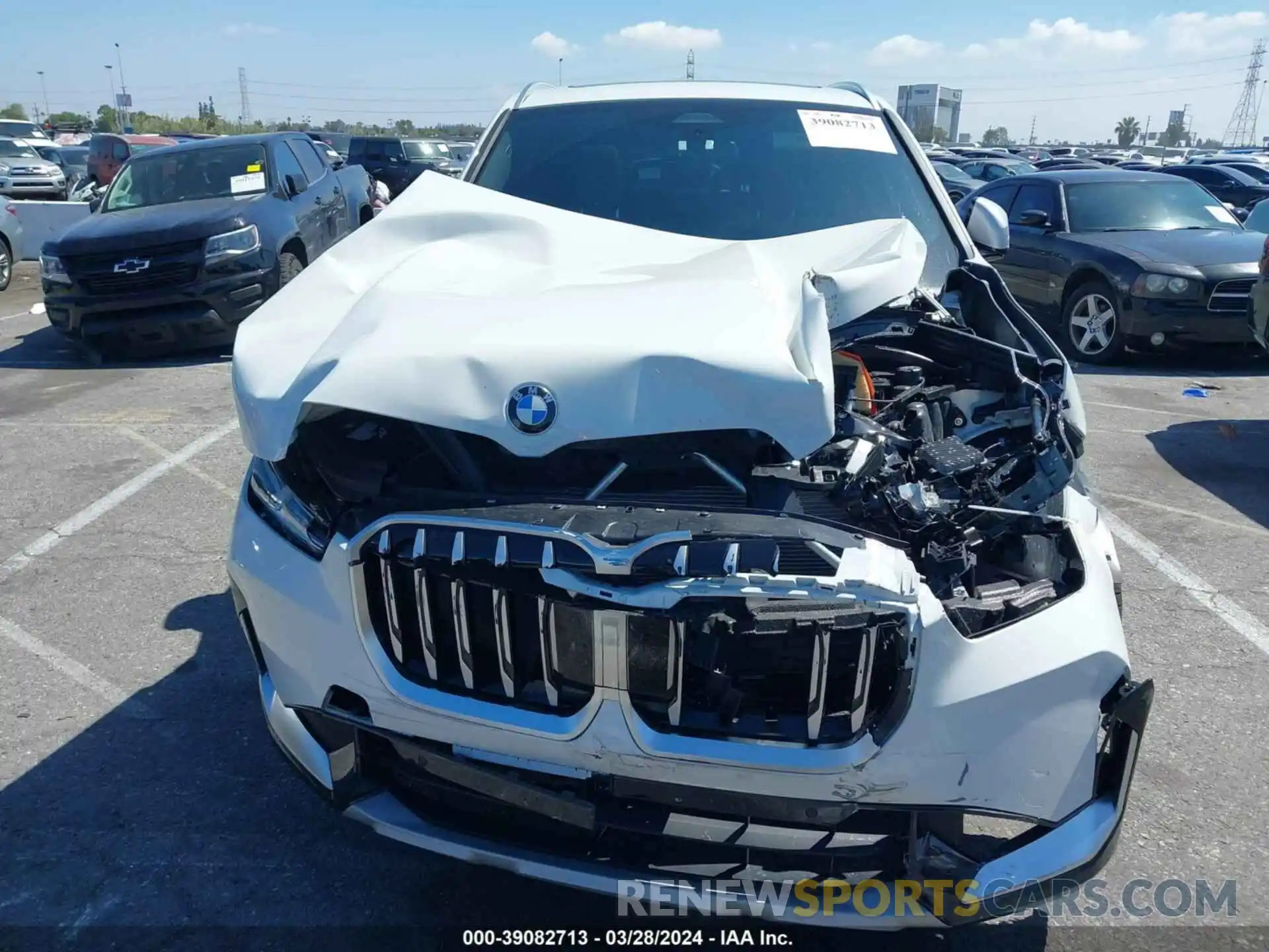 12 Photograph of a damaged car WBX73EF07P5W10505 BMW X1 2023