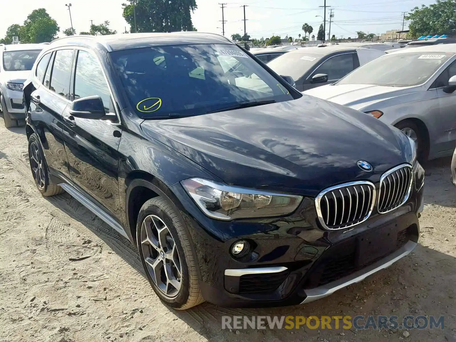 1 Photograph of a damaged car WBXHU7C52K3H44438 BMW X1 SDRIVE2 2019