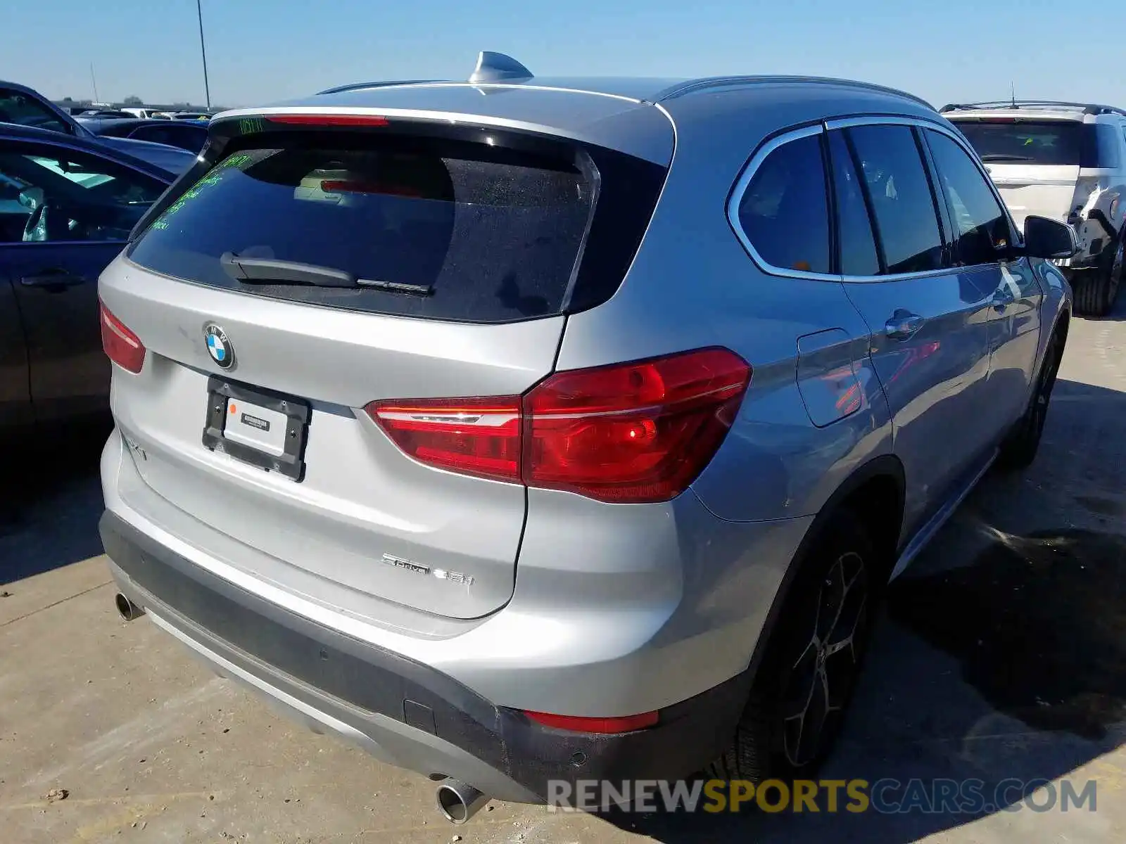 4 Photograph of a damaged car WBXHU7C55K3H44367 BMW X1 SDRIVE2 2019