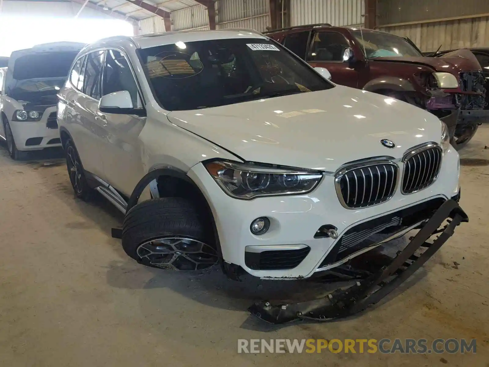 1 Photograph of a damaged car WBXHU7C59K3H45697 BMW X1 SDRIVE2 2019