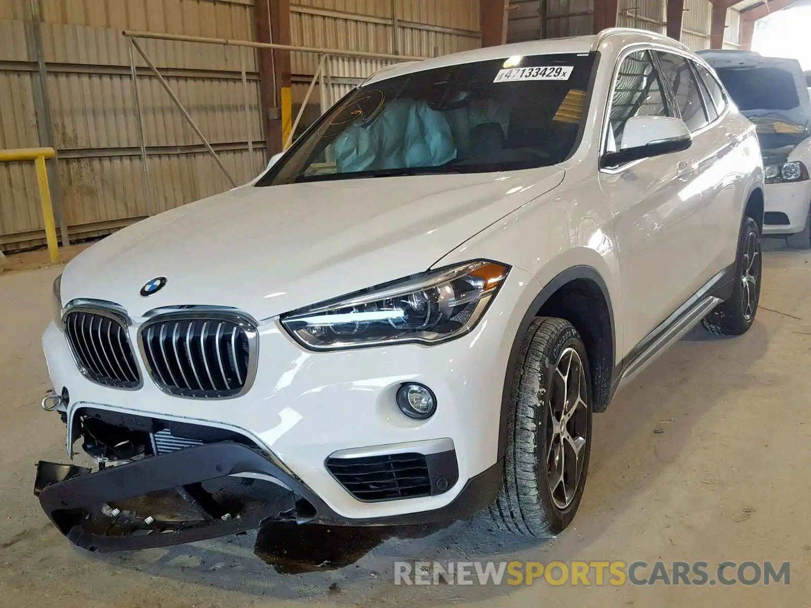 2 Фотография поврежденного автомобиля WBXHU7C59K3H45697 BMW X1 SDRIVE2 2019