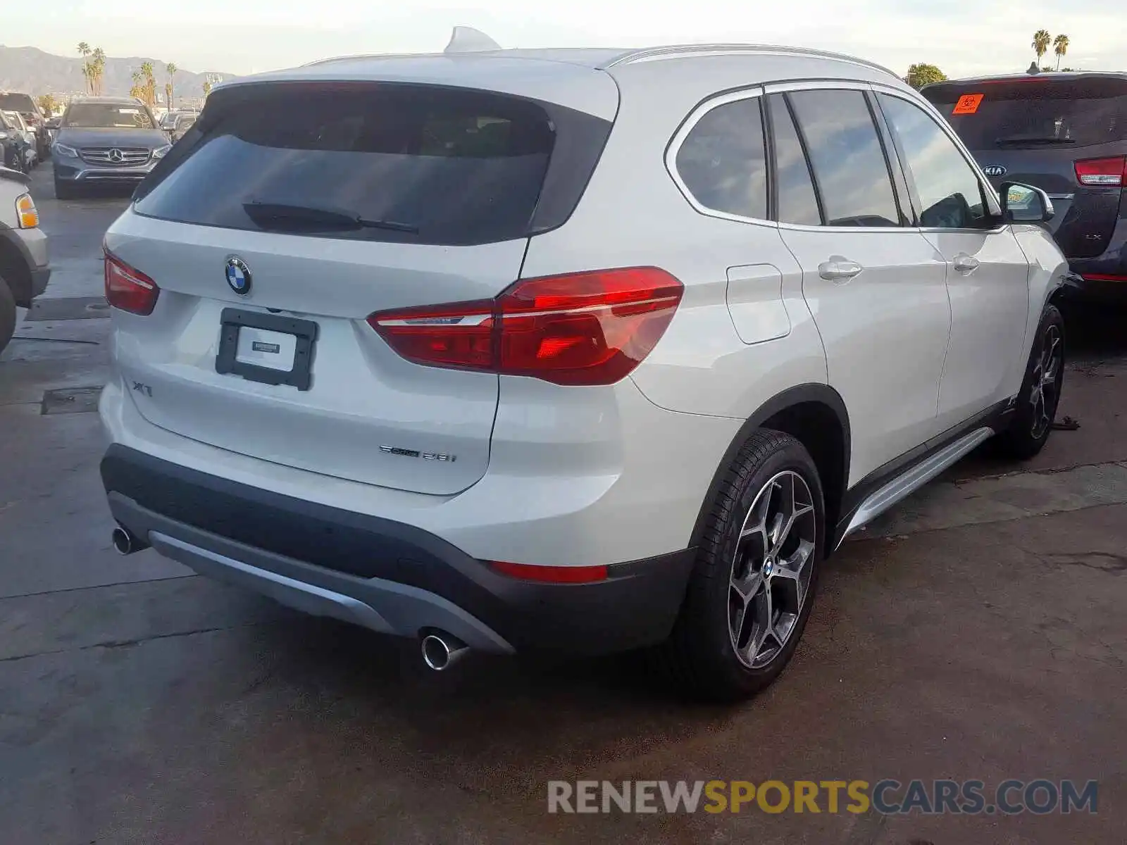 4 Photograph of a damaged car WBXHU7C5XK5L12083 BMW X1 SDRIVE2 2019