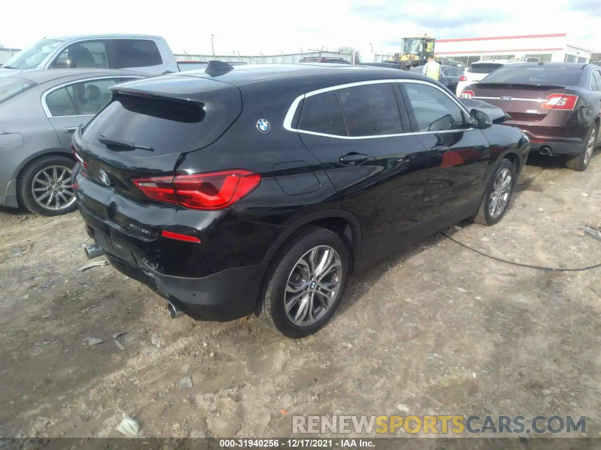 4 Photograph of a damaged car WBXYJ3C50K5N49974 BMW X2 2019