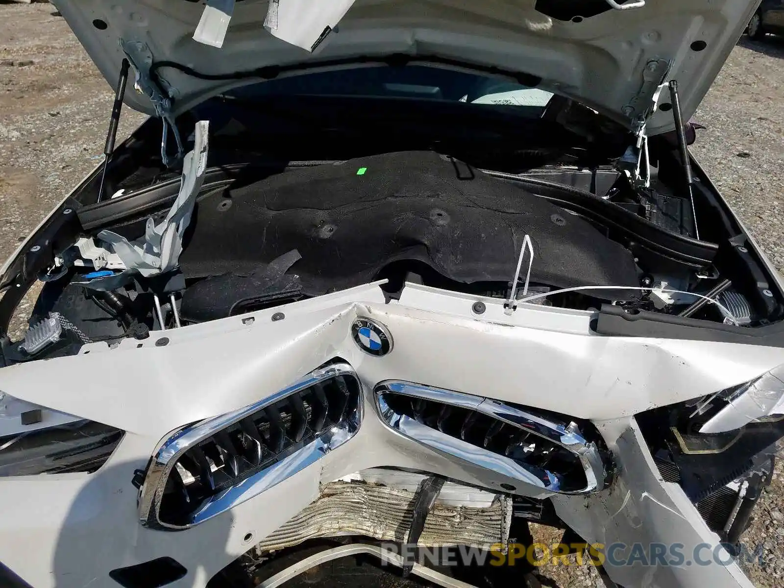 6 Photograph of a damaged car WBXYJ3C52KEP77510 BMW X2 2019