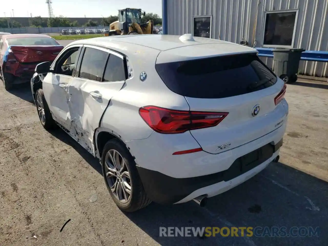 3 Photograph of a damaged car WBXYJ3C53K5N42971 BMW X2 2019