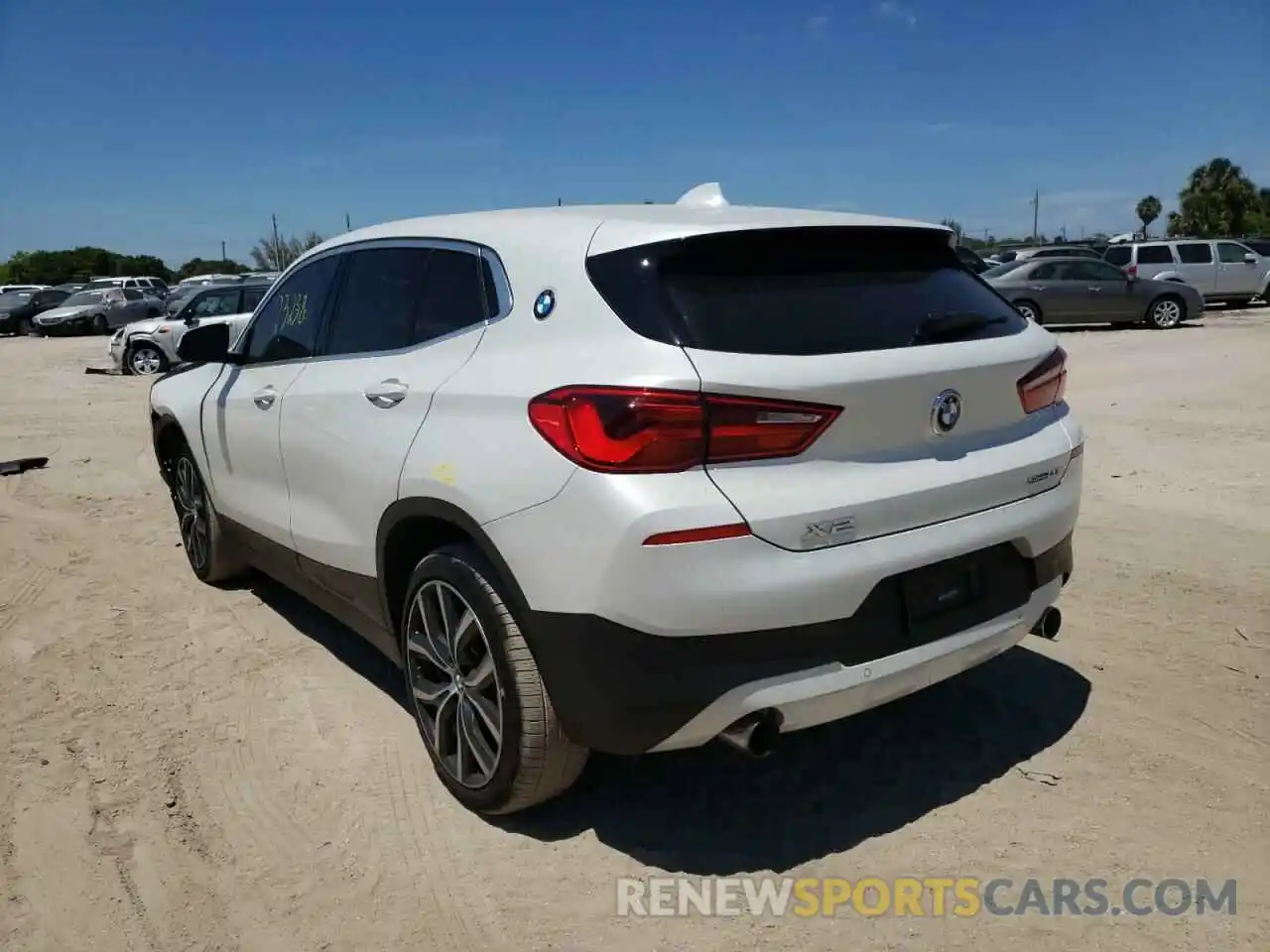 3 Photograph of a damaged car WBXYJ3C53K5N58636 BMW X2 2019