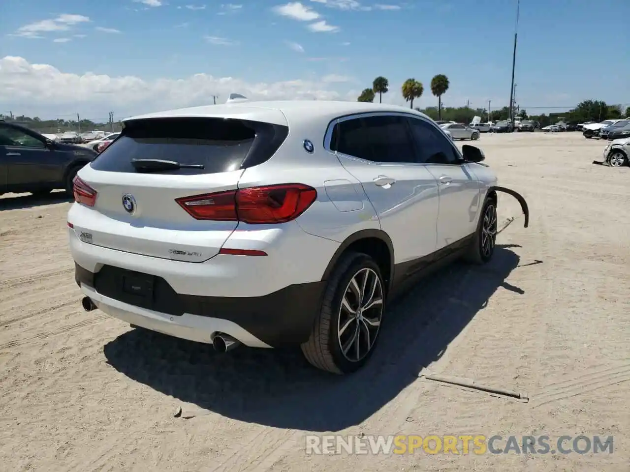 4 Photograph of a damaged car WBXYJ3C53K5N58636 BMW X2 2019