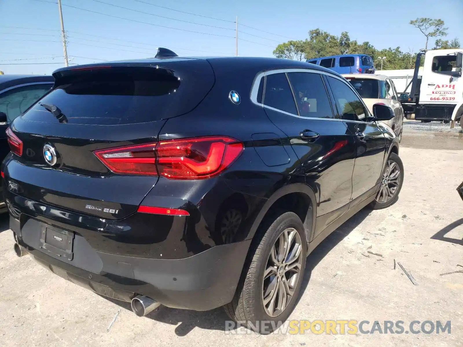 4 Photograph of a damaged car WBXYJ3C53K5N59902 BMW X2 2019