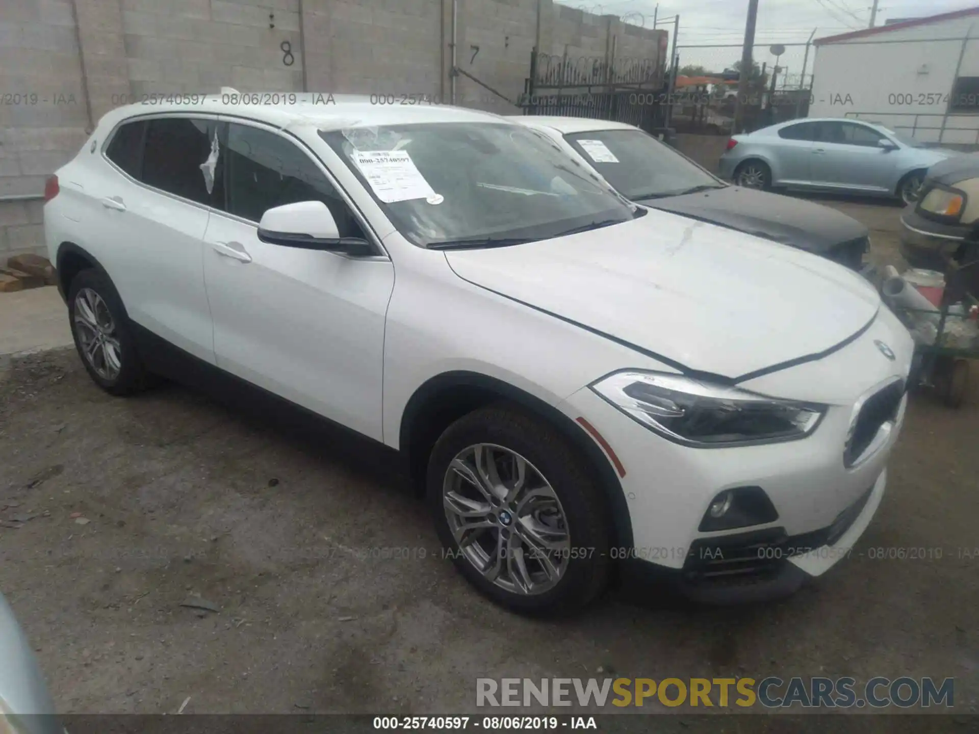 1 Photograph of a damaged car WBXYJ3C54K5N13057 BMW X2 2019