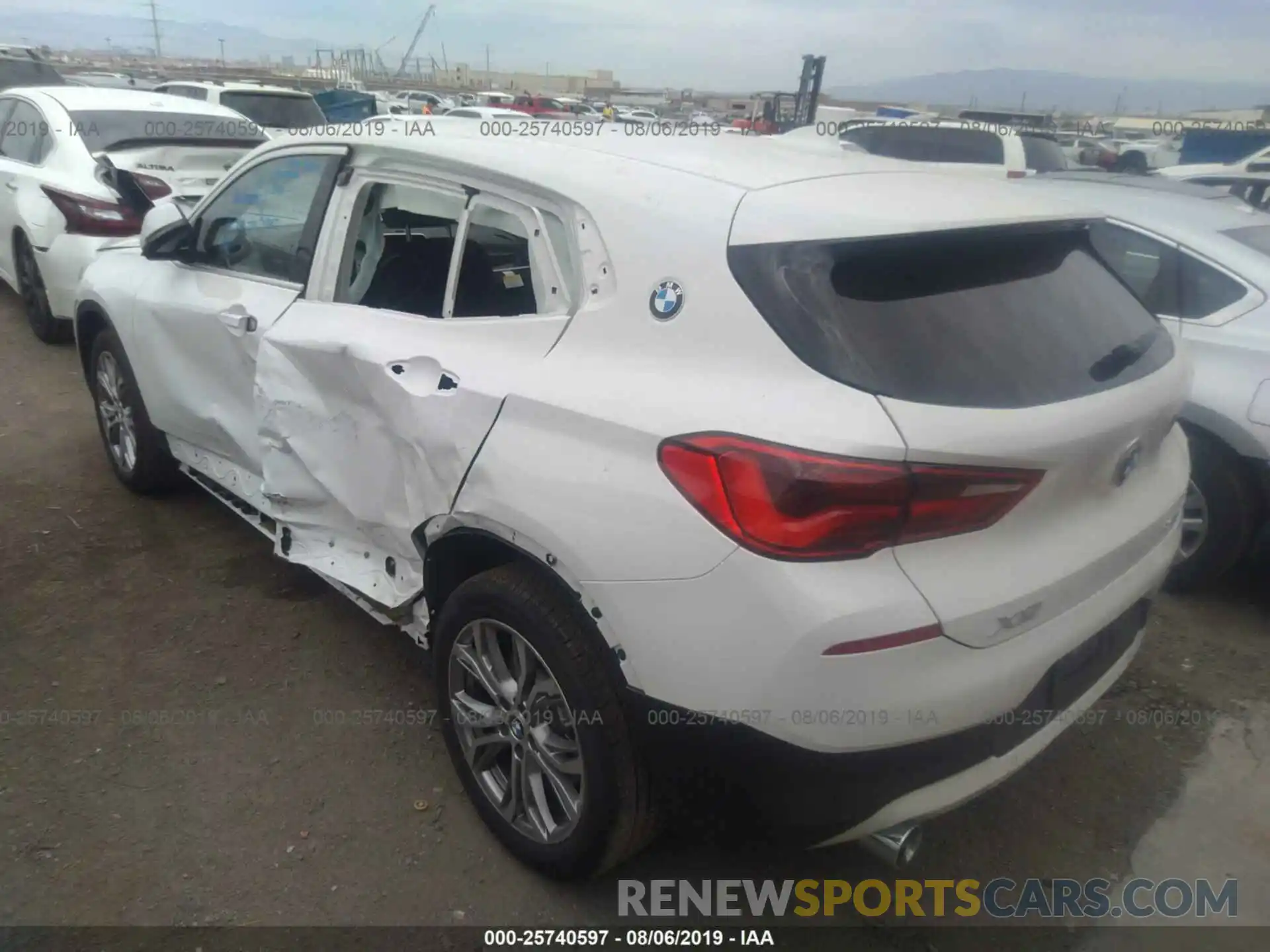 3 Фотография поврежденного автомобиля WBXYJ3C54K5N13057 BMW X2 2019