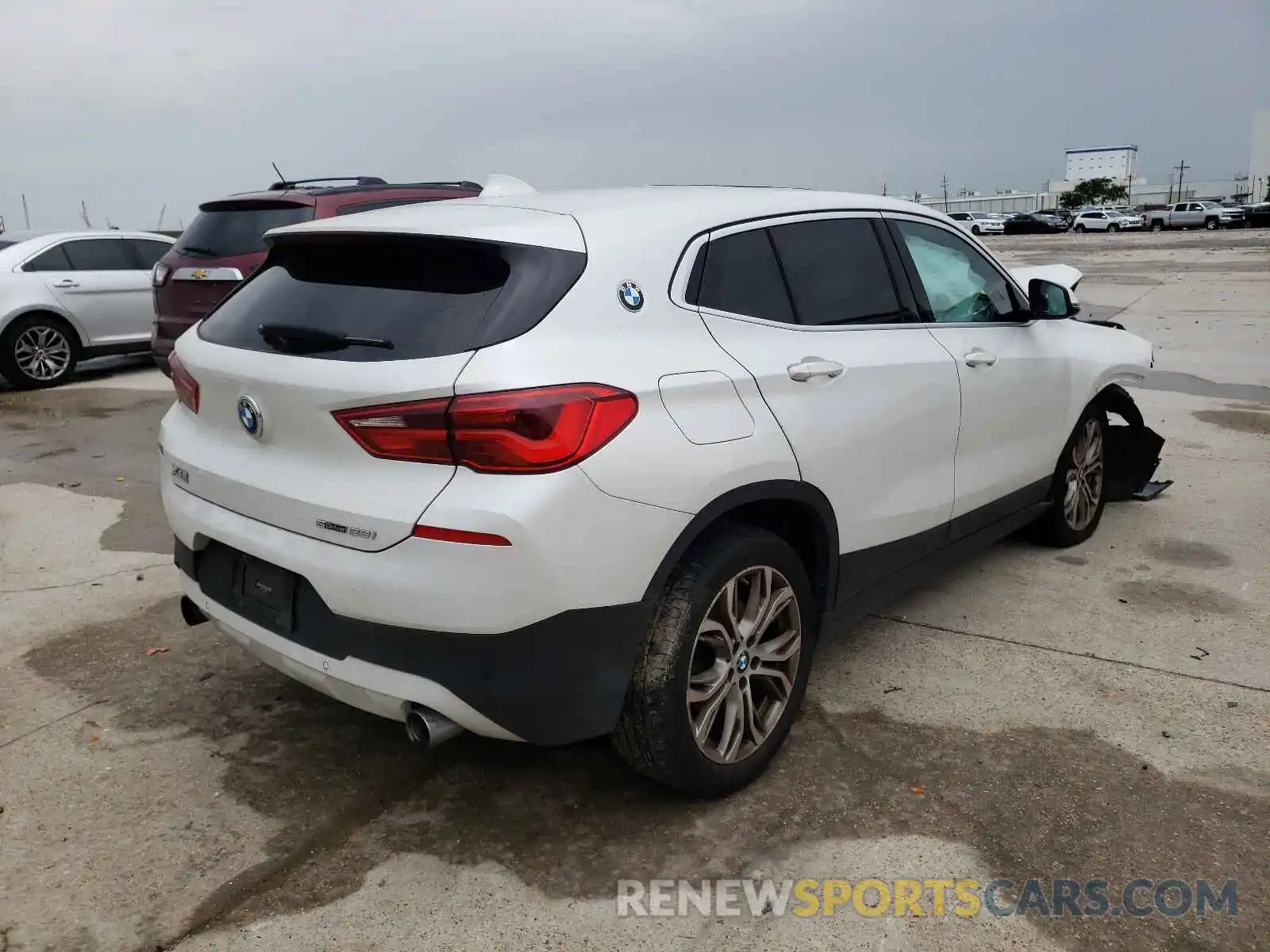 4 Photograph of a damaged car WBXYJ3C54KEP77119 BMW X2 2019