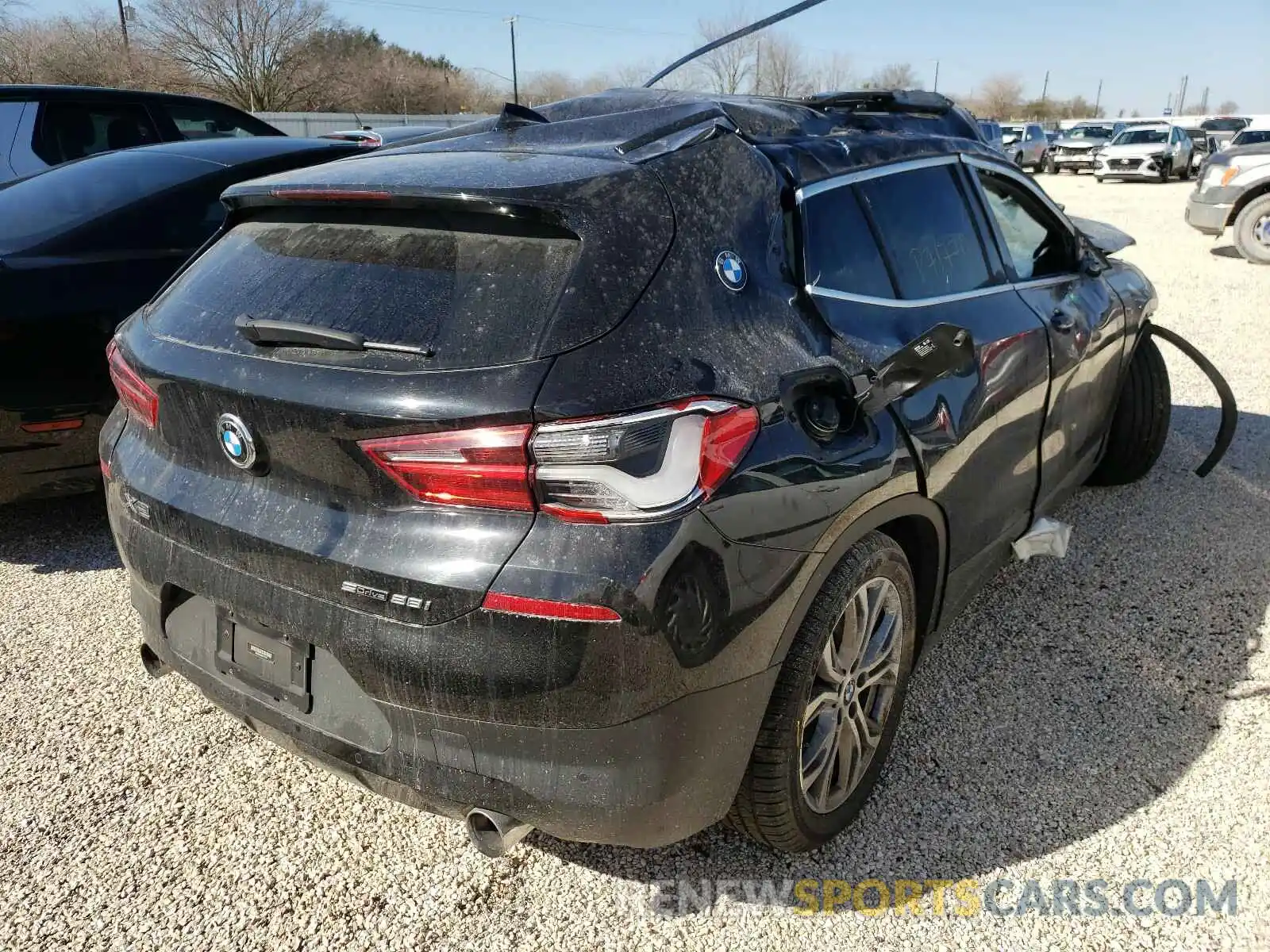 4 Фотография поврежденного автомобиля WBXYJ3C54KEP77170 BMW X2 2019