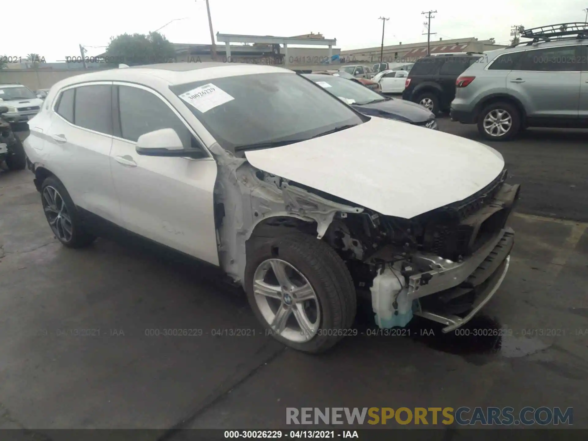 1 Photograph of a damaged car WBXYJ3C55K5N21717 BMW X2 2019