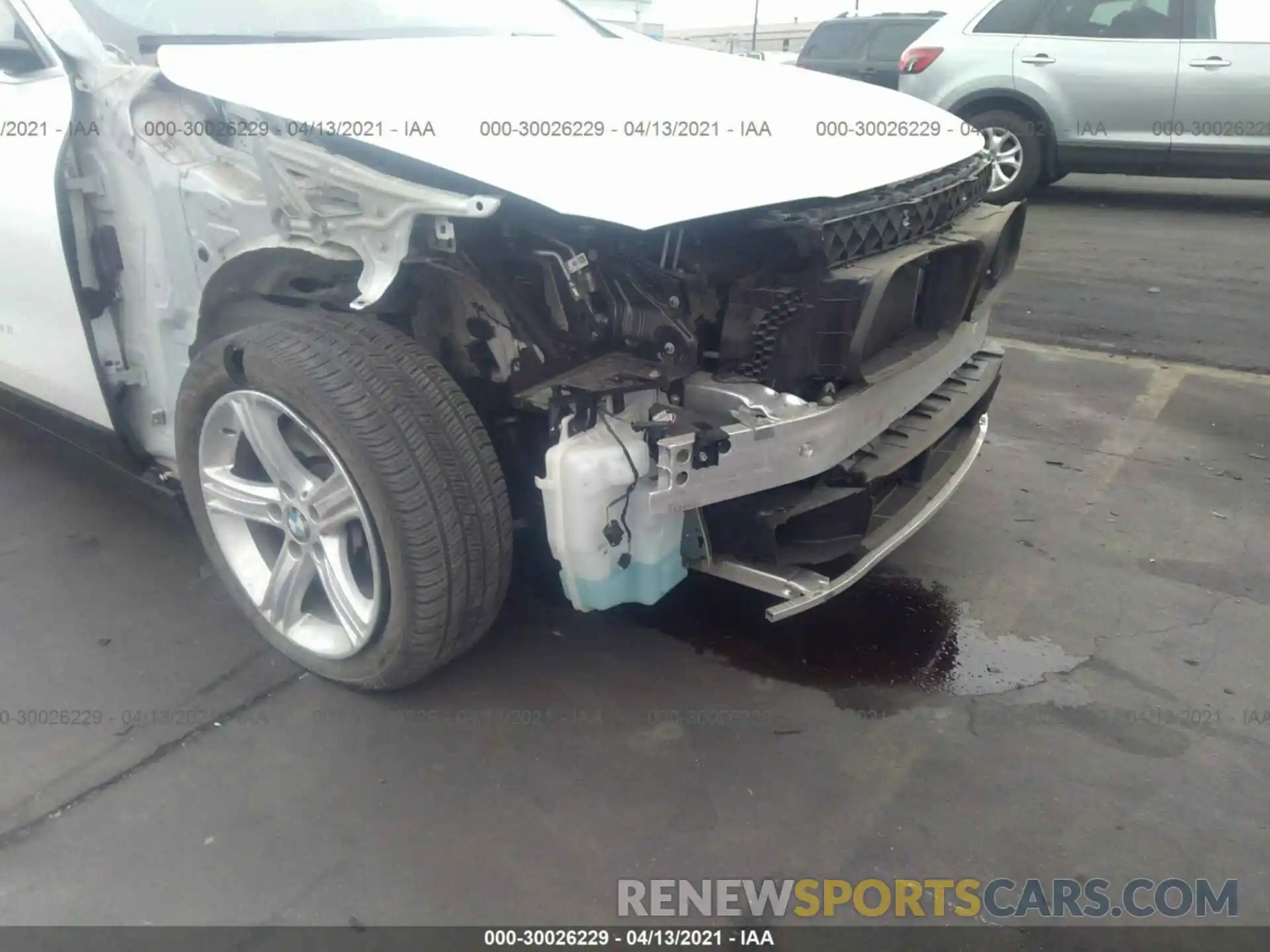 5 Photograph of a damaged car WBXYJ3C55K5N21717 BMW X2 2019