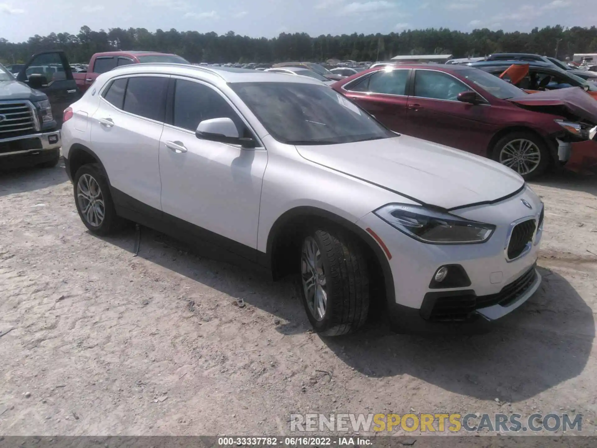 1 Photograph of a damaged car WBXYJ3C55K5N32832 BMW X2 2019