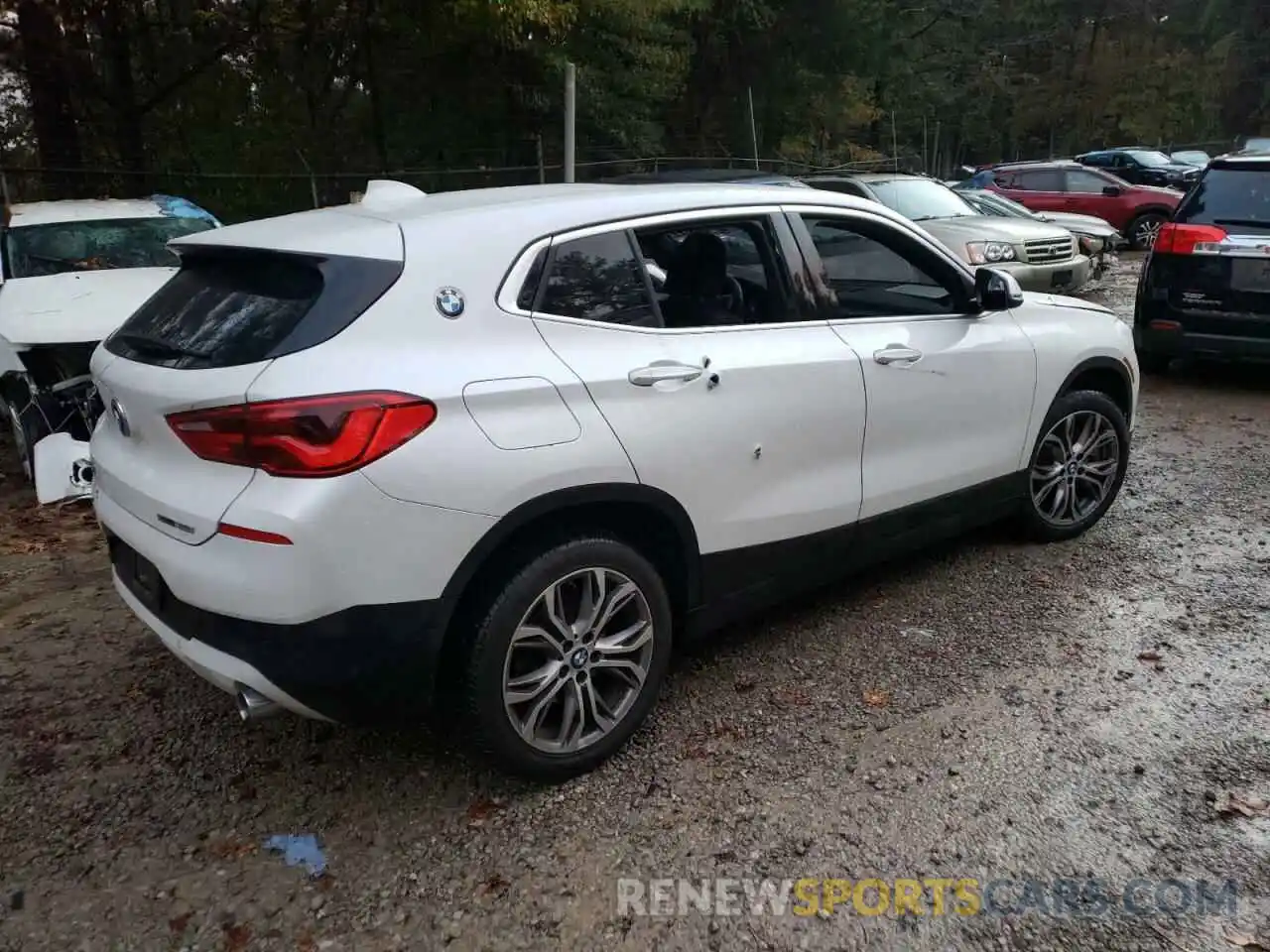 4 Photograph of a damaged car WBXYJ3C55K5N57262 BMW X2 2019