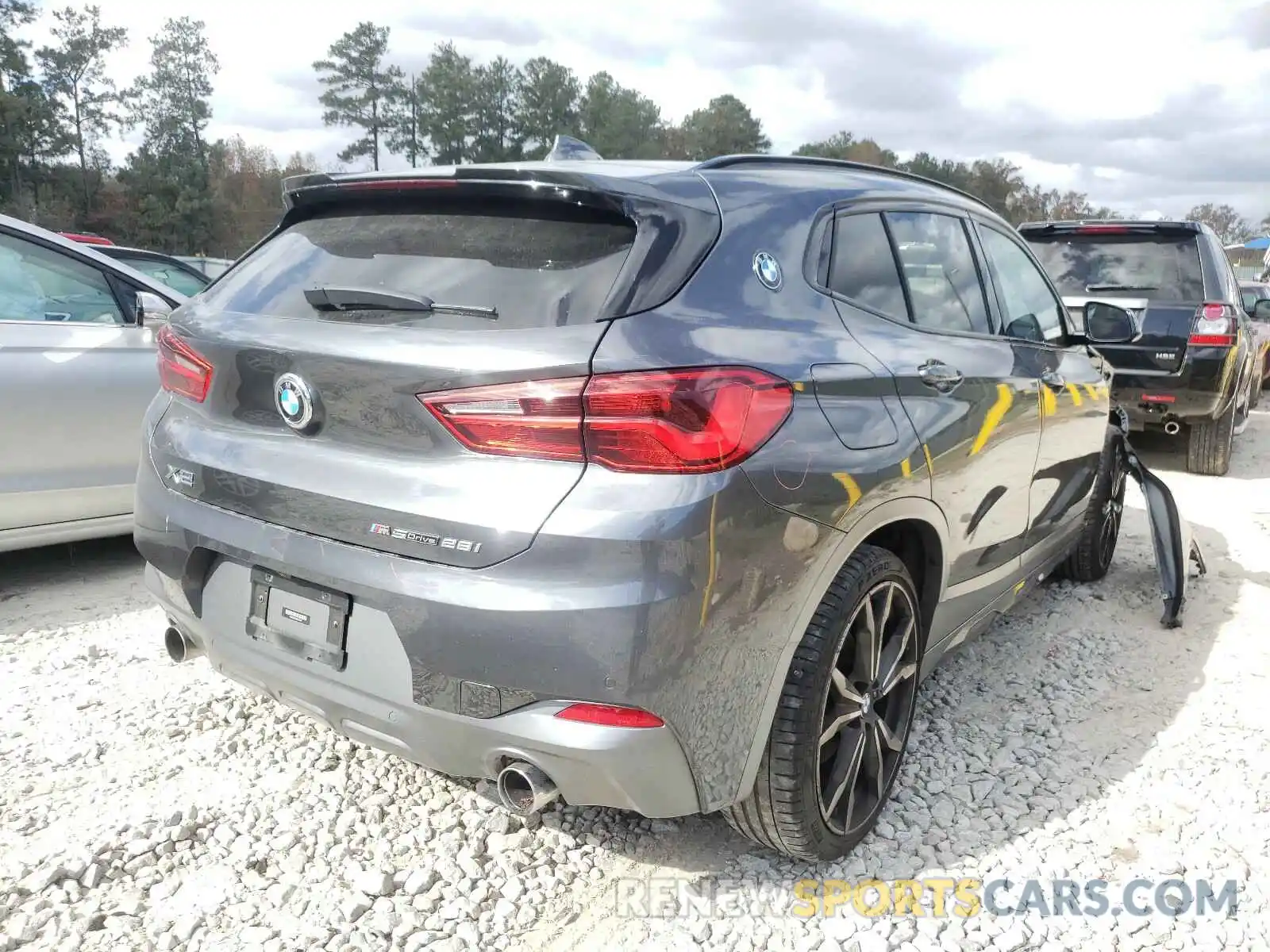 4 Photograph of a damaged car WBXYJ3C57KEP77616 BMW X2 2019