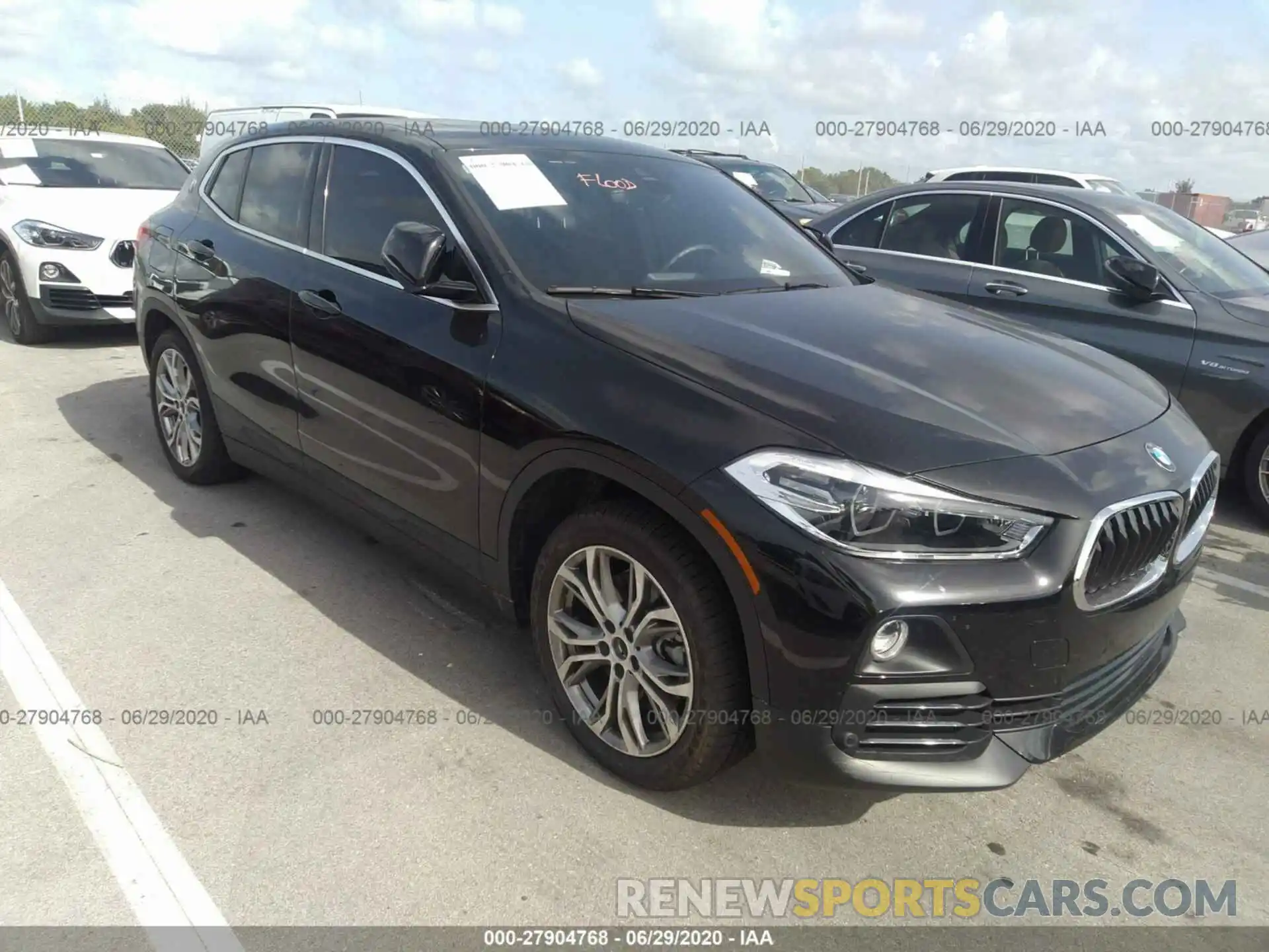 1 Photograph of a damaged car WBXYJ3C59K5N01695 BMW X2 2019