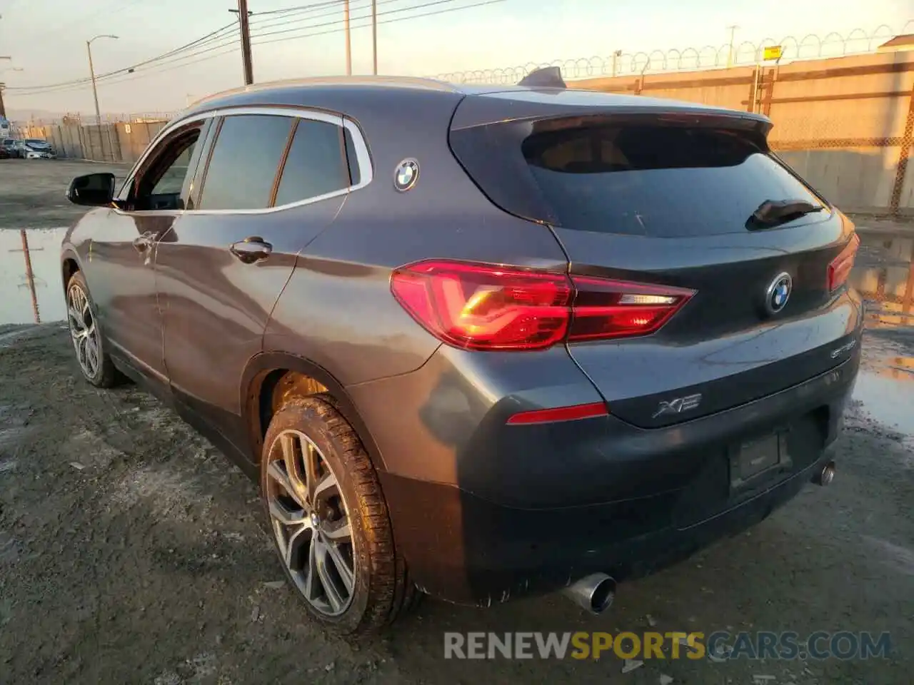 3 Photograph of a damaged car WBXYJ3C59K5N57233 BMW X2 2019