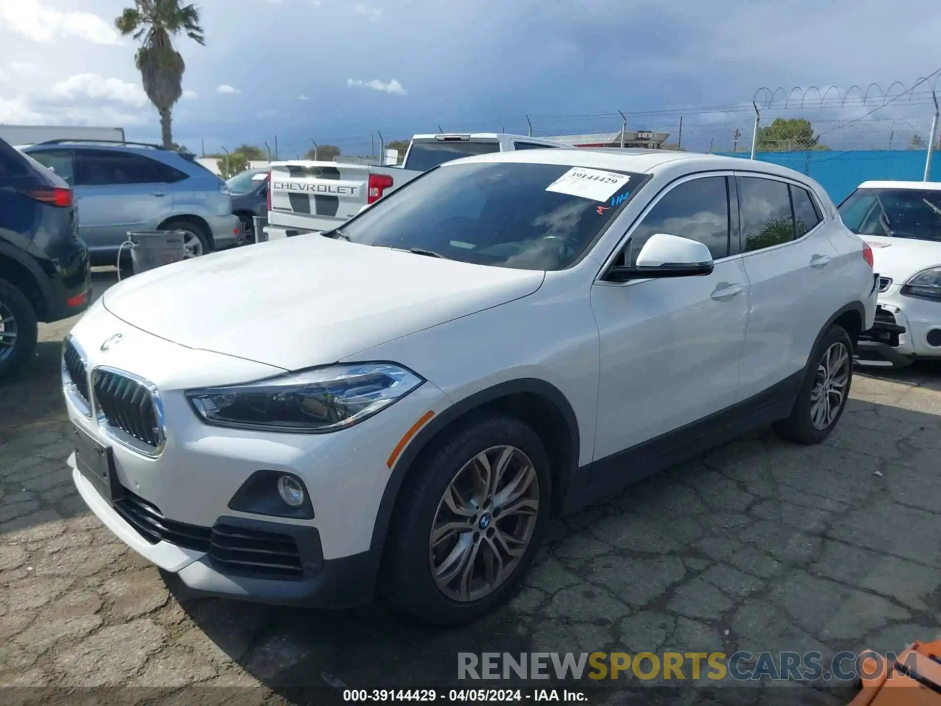 2 Photograph of a damaged car WBXYJ3C5XKEP77027 BMW X2 2019