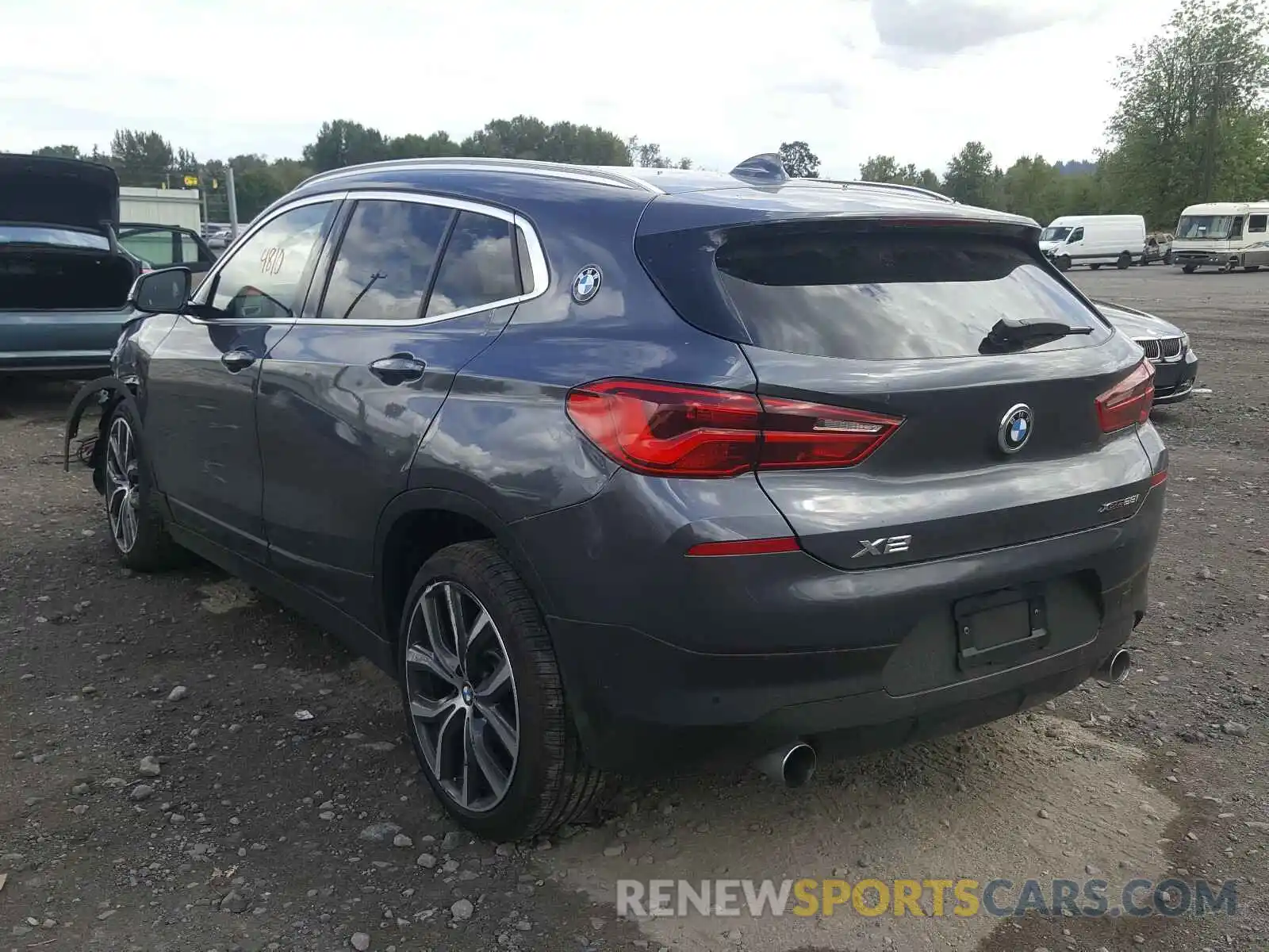 3 Photograph of a damaged car WBXYJ5C50K5N04562 BMW X2 2019