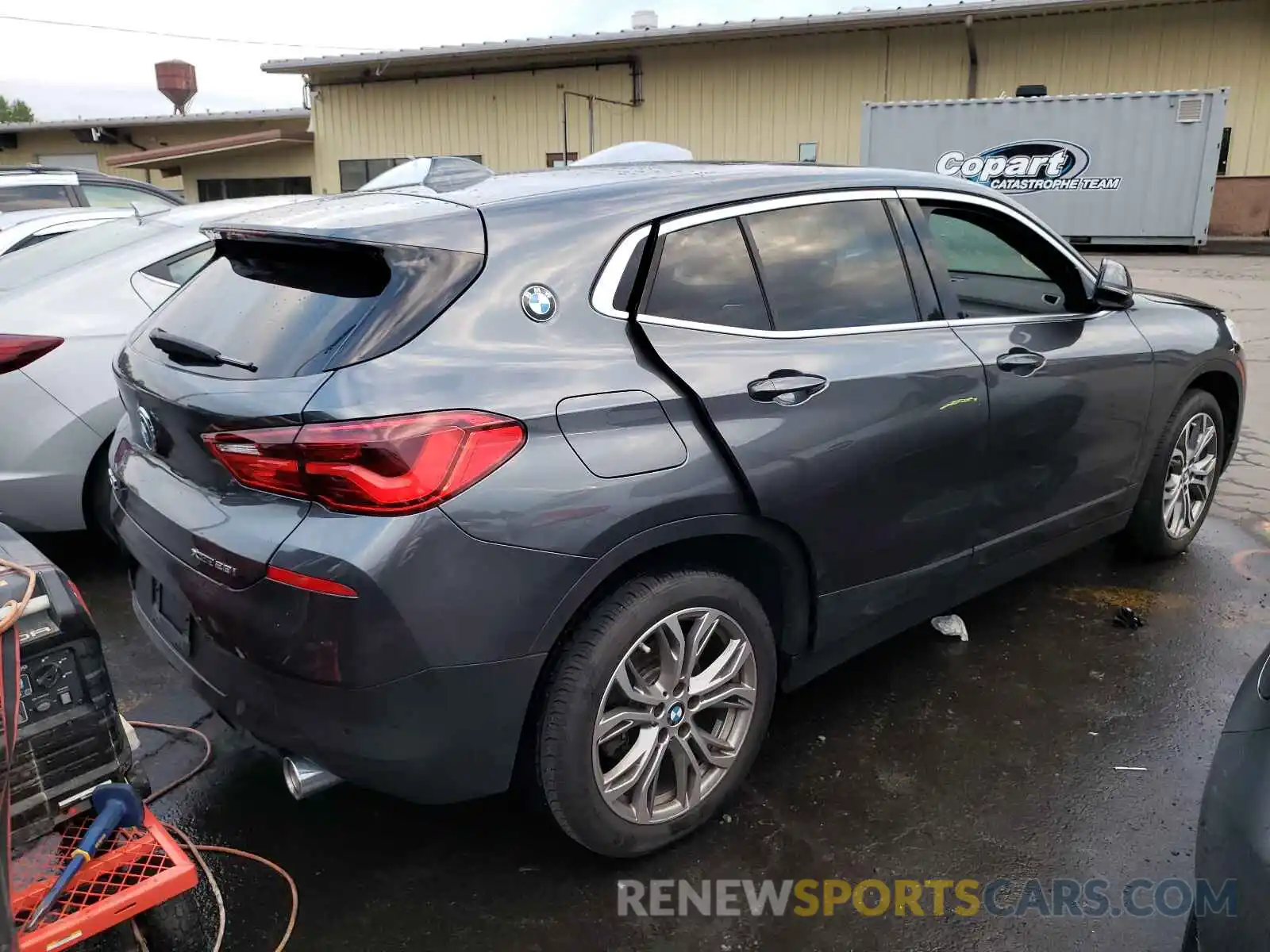 4 Photograph of a damaged car WBXYJ5C50K5N36959 BMW X2 2019